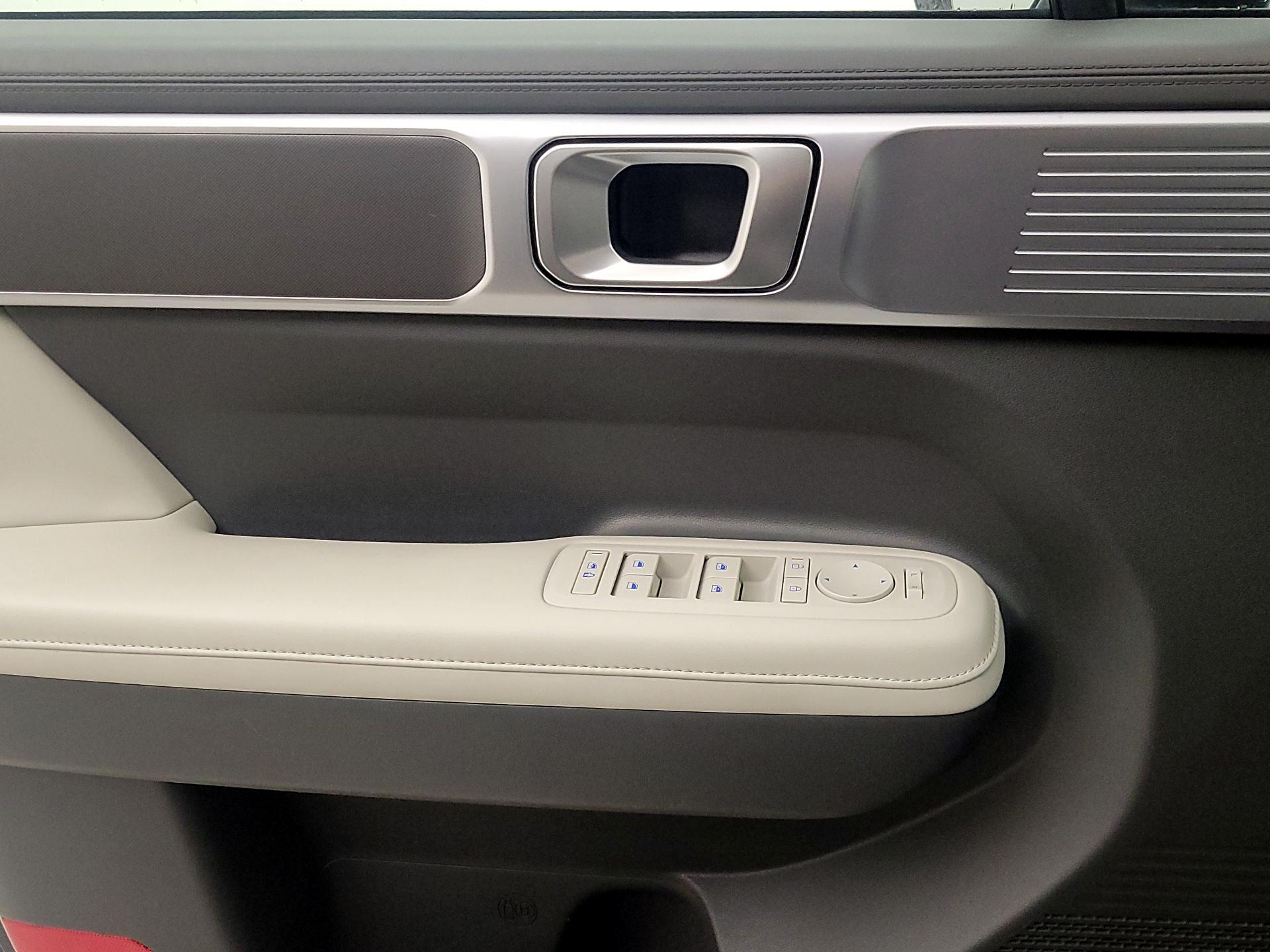 Thumbnail: 2024 Hyundai Santa Fe - 12