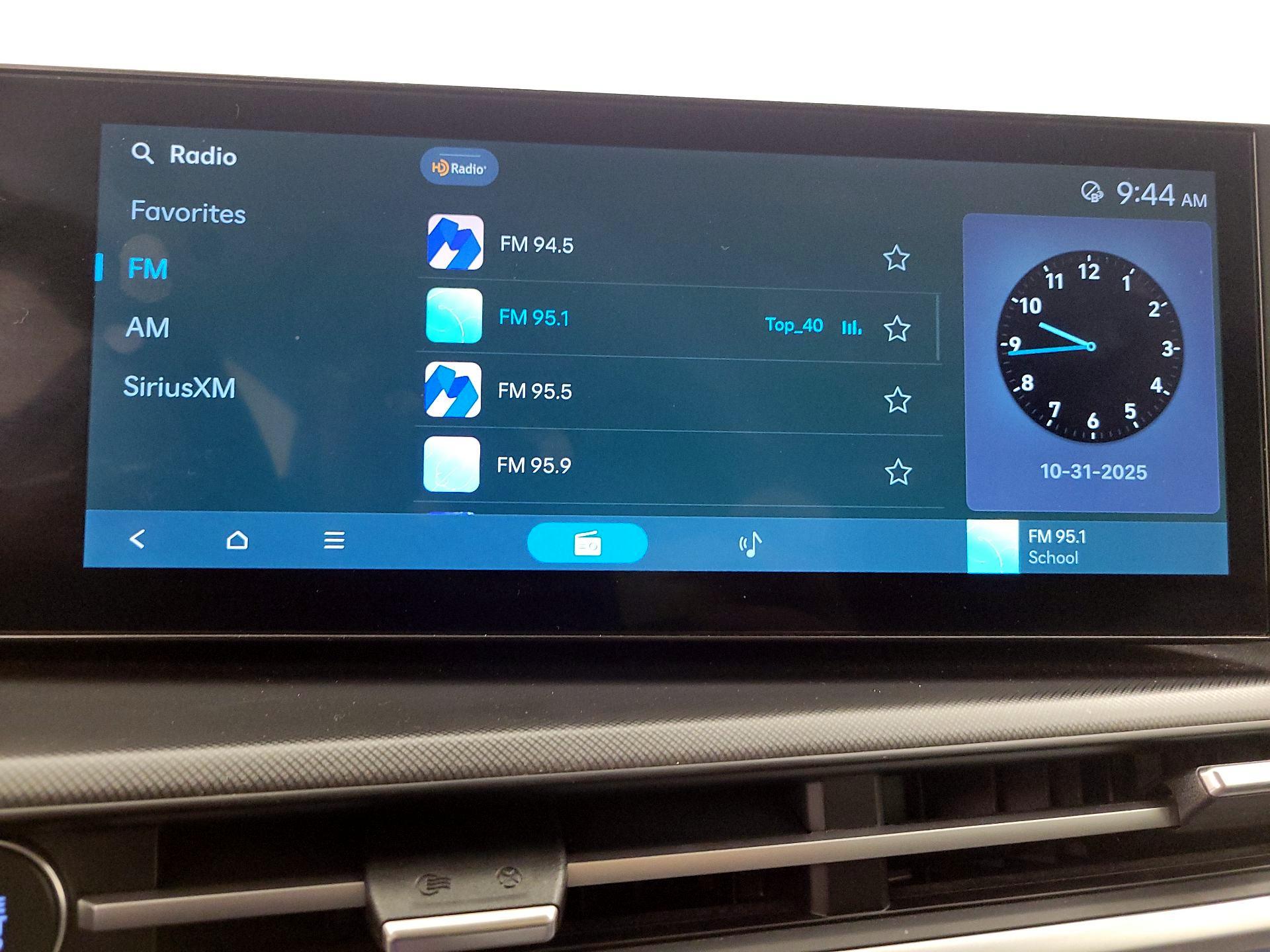 Thumbnail: 2024 Hyundai Santa Fe - 15