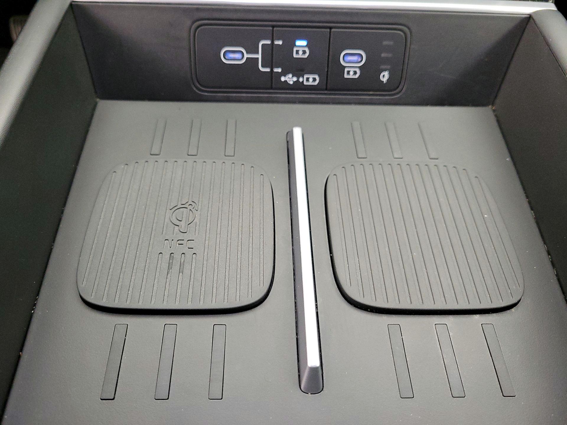 Thumbnail: 2024 Hyundai Santa Fe - 18