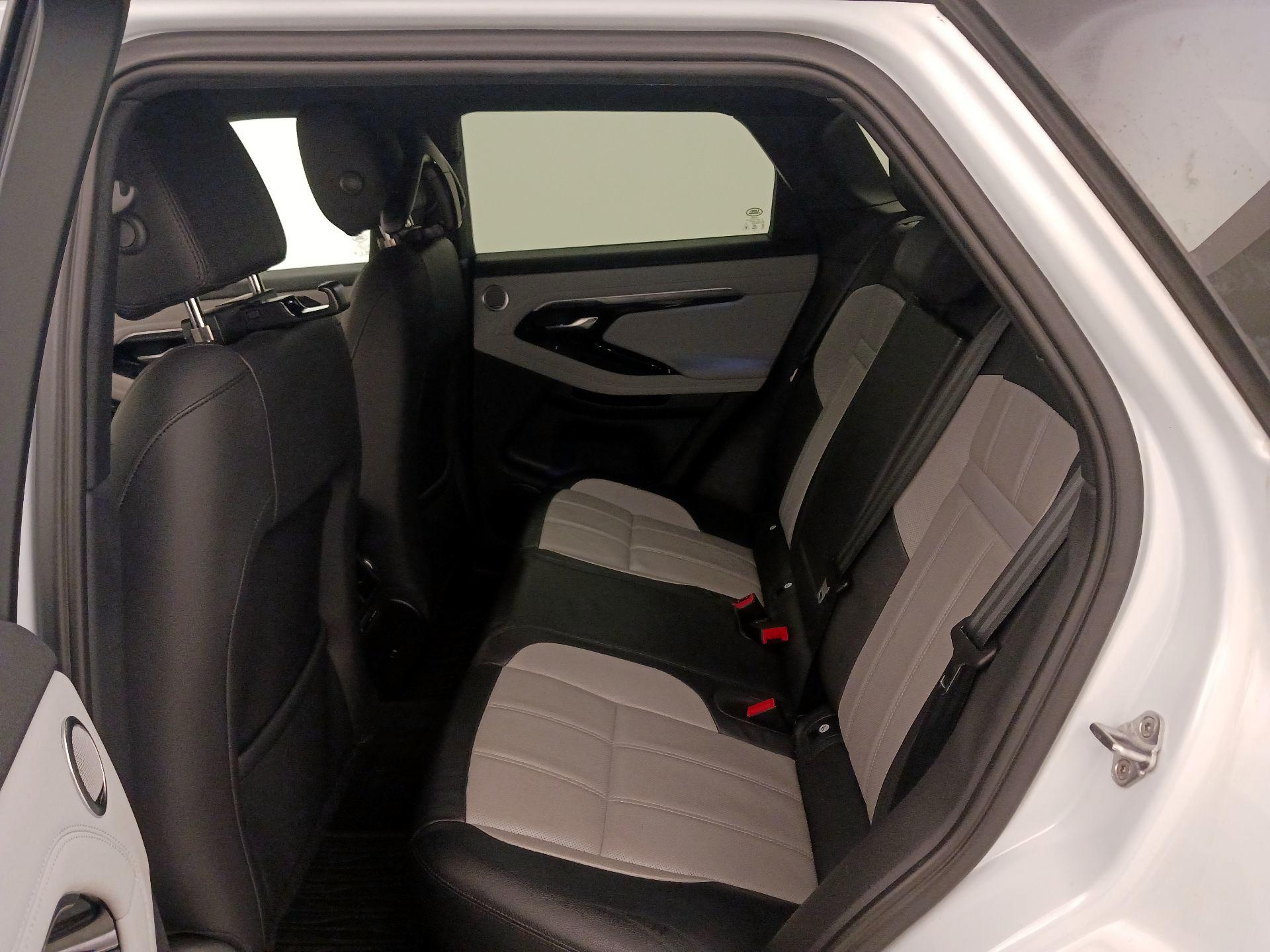 Thumbnail: 2020 Land Rover Range Rover Evoque - 20