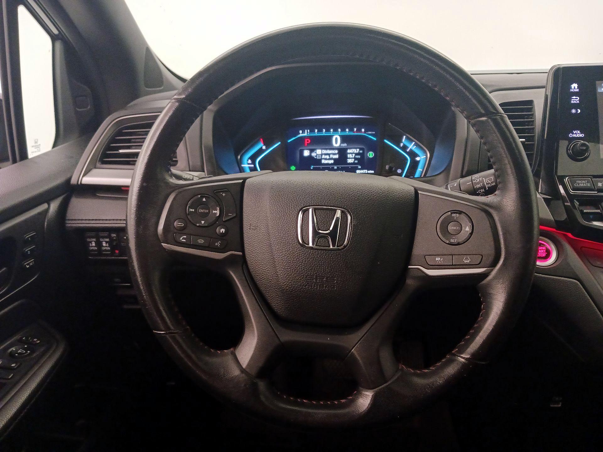 Thumbnail: 2023 Honda Odyssey - 10