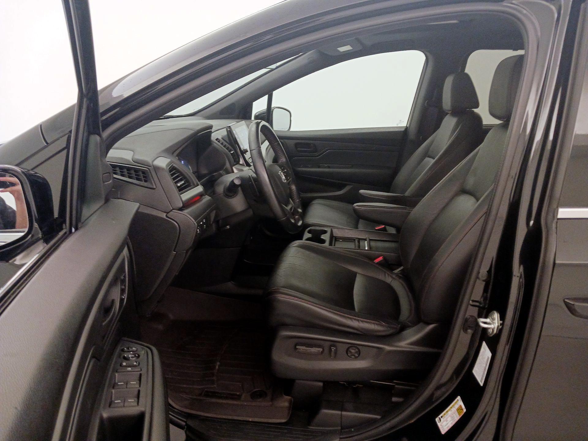 Thumbnail: 2023 Honda Odyssey - 11