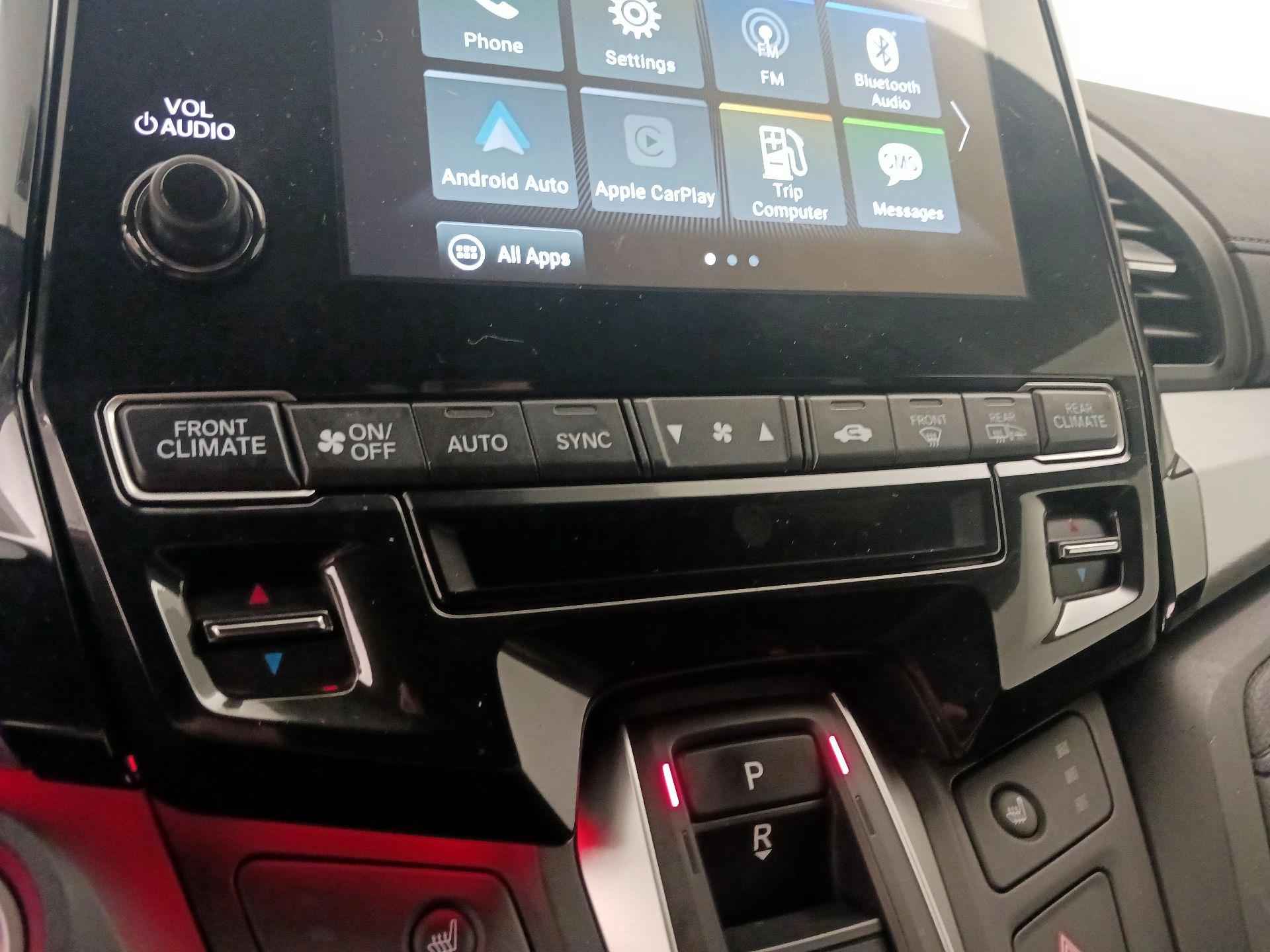 Thumbnail: 2023 Honda Odyssey - 16