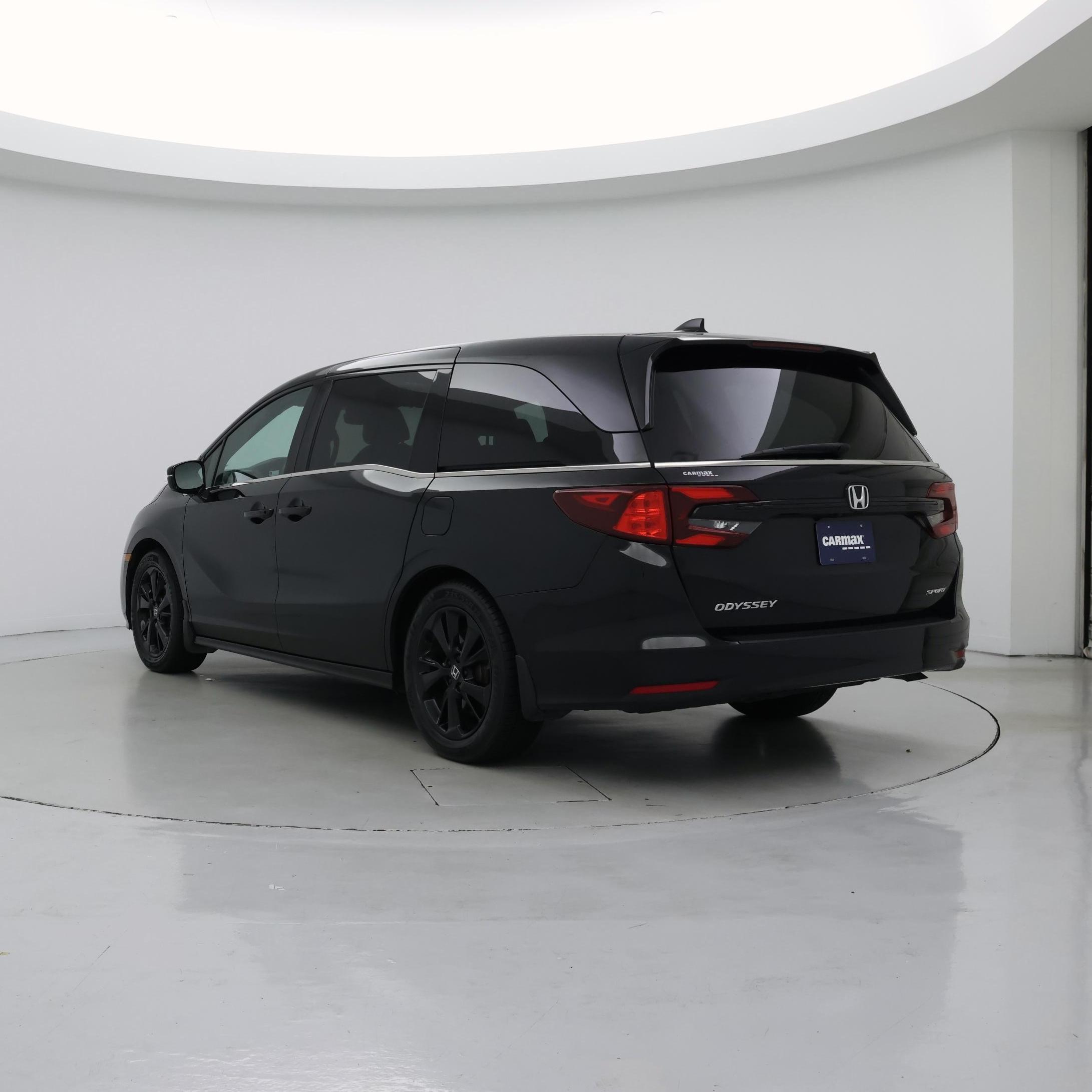 Thumbnail: 2023 Honda Odyssey - 2