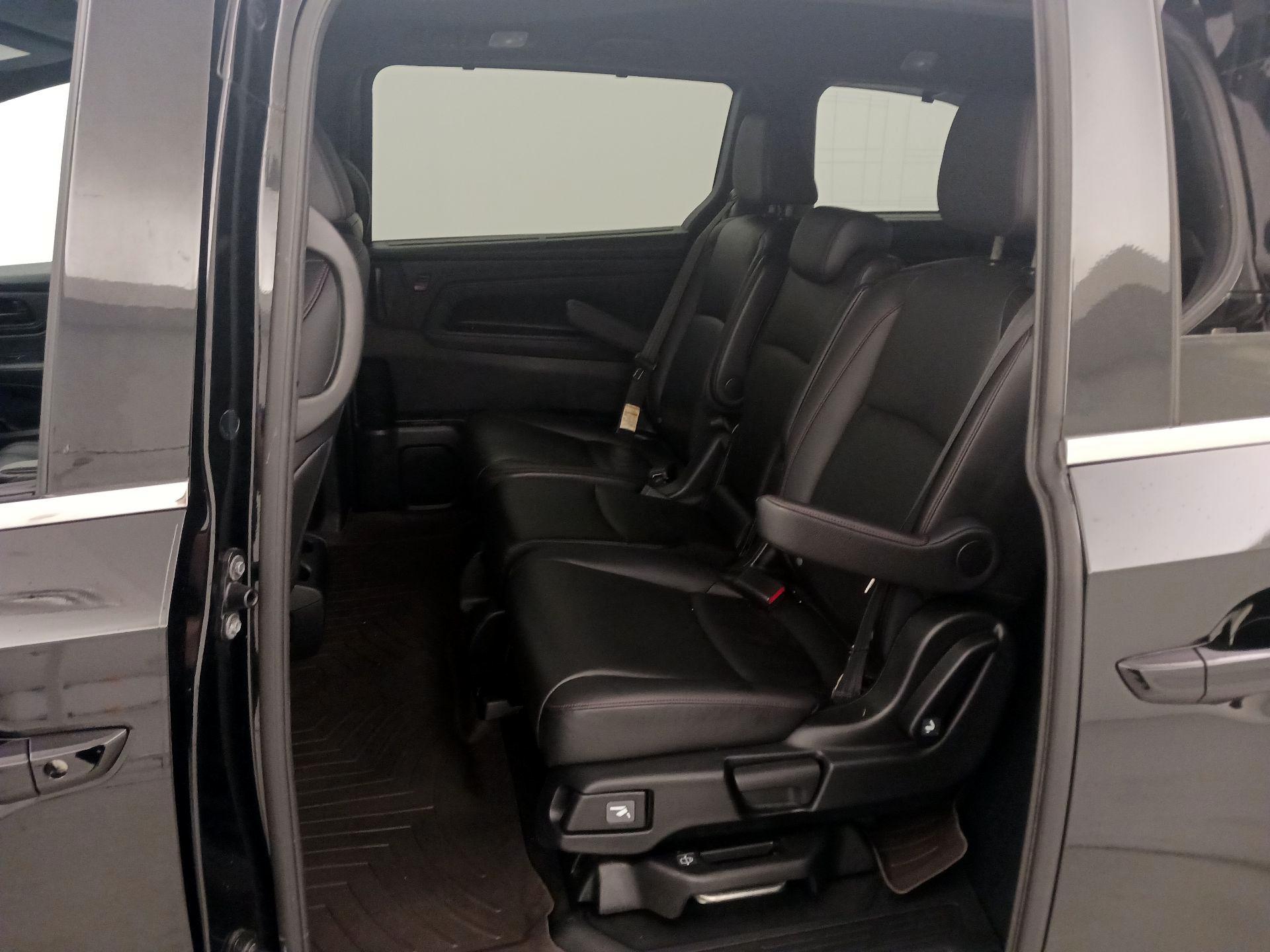 Thumbnail: 2023 Honda Odyssey - 20