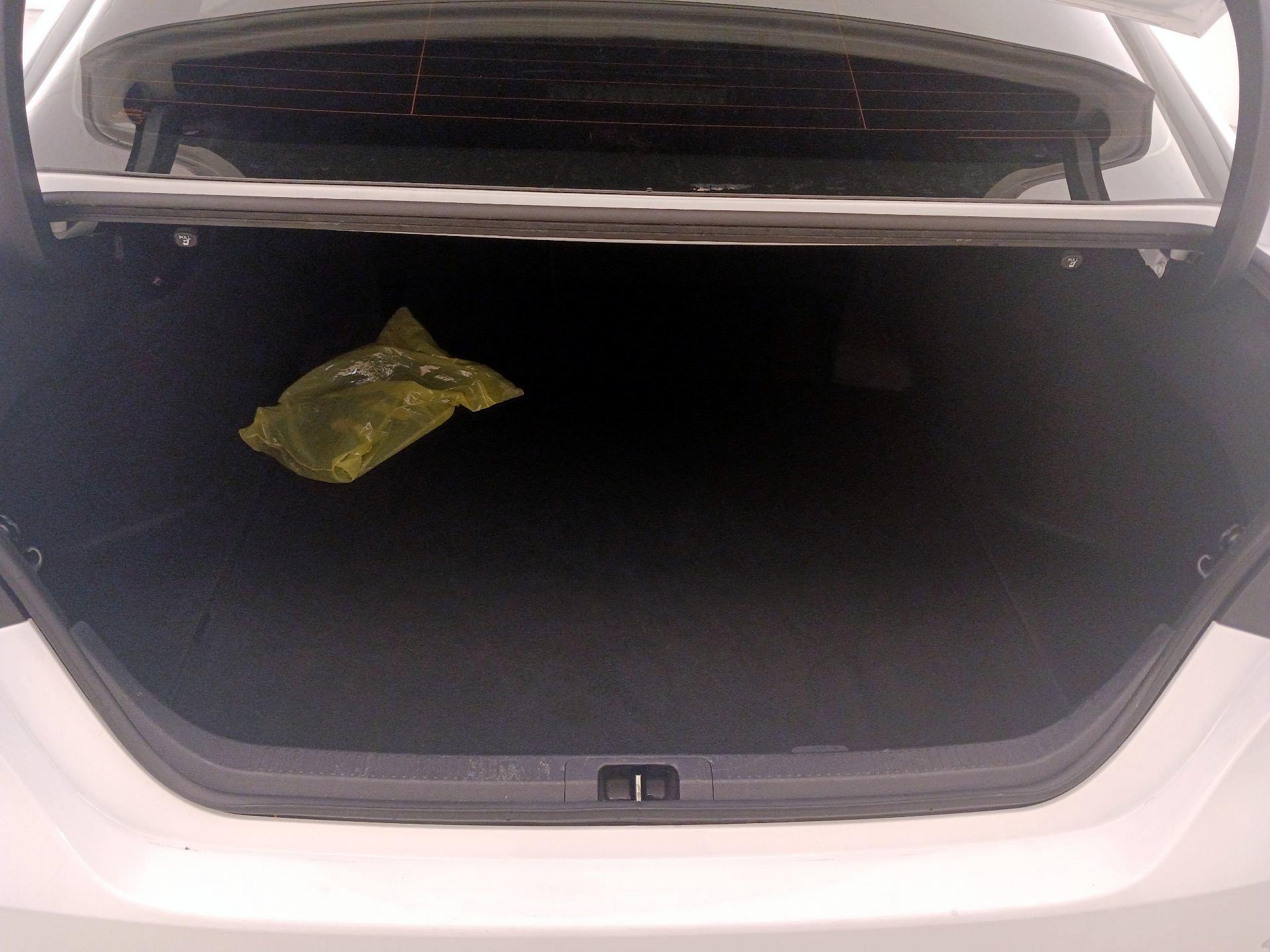 Thumbnail: 2023 Toyota Camry - 20