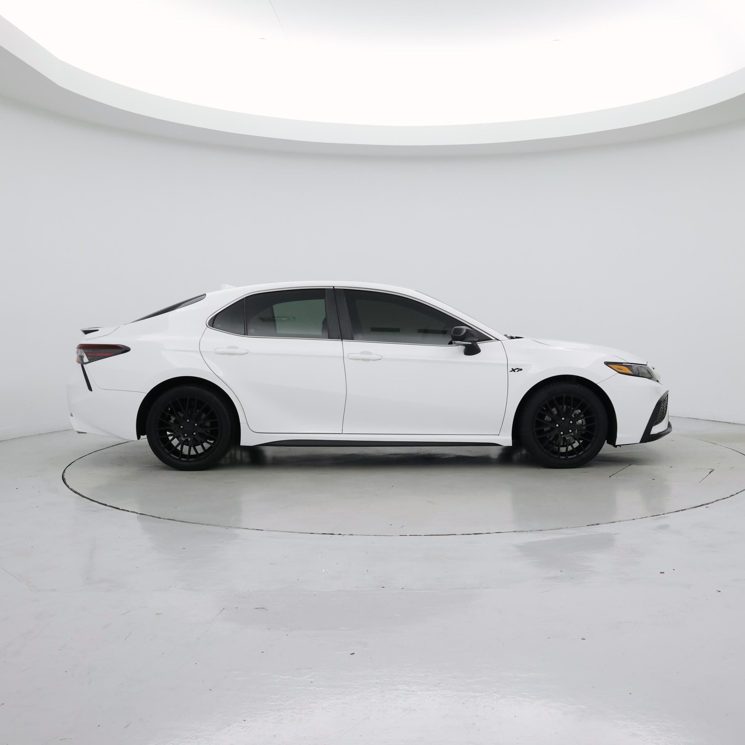 Thumbnail: 2023 Toyota Camry - 7