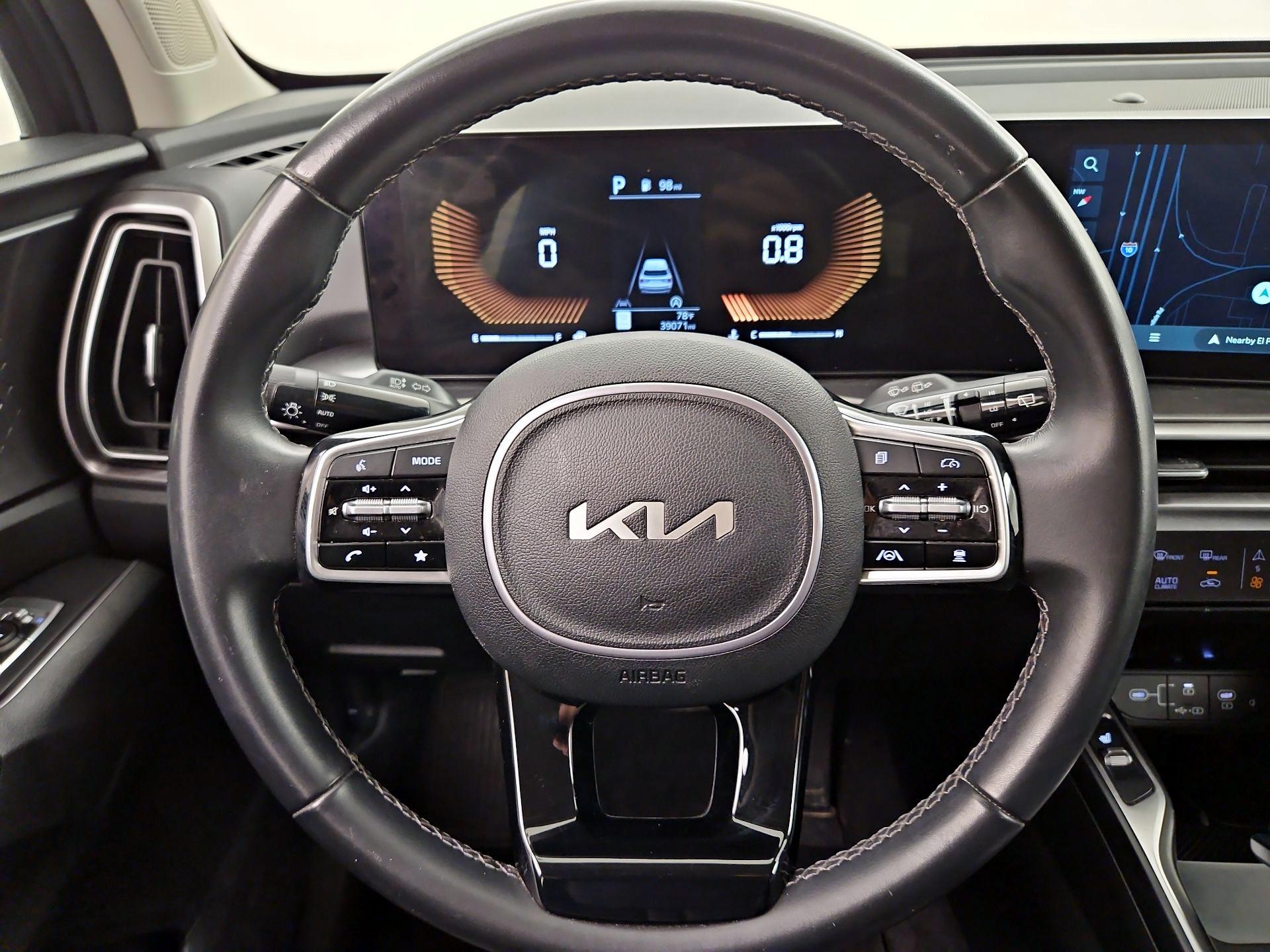 Thumbnail: 2024 Kia Sorento - 10