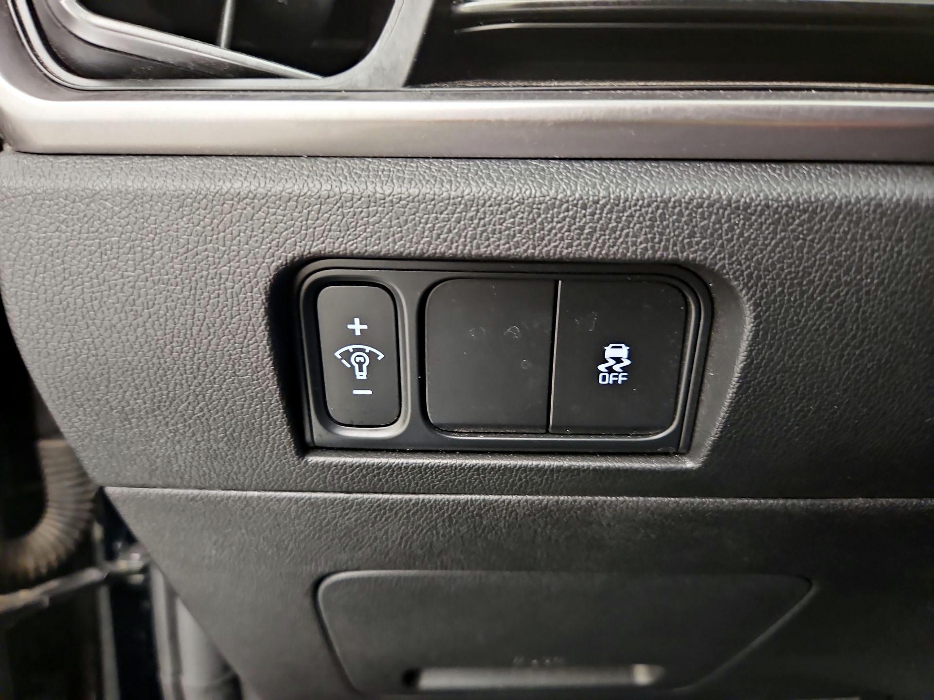 Thumbnail: 2024 Kia Sorento - 13