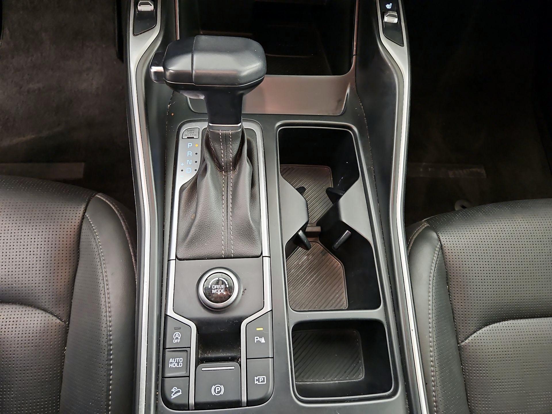 Thumbnail: 2024 Kia Sorento - 18