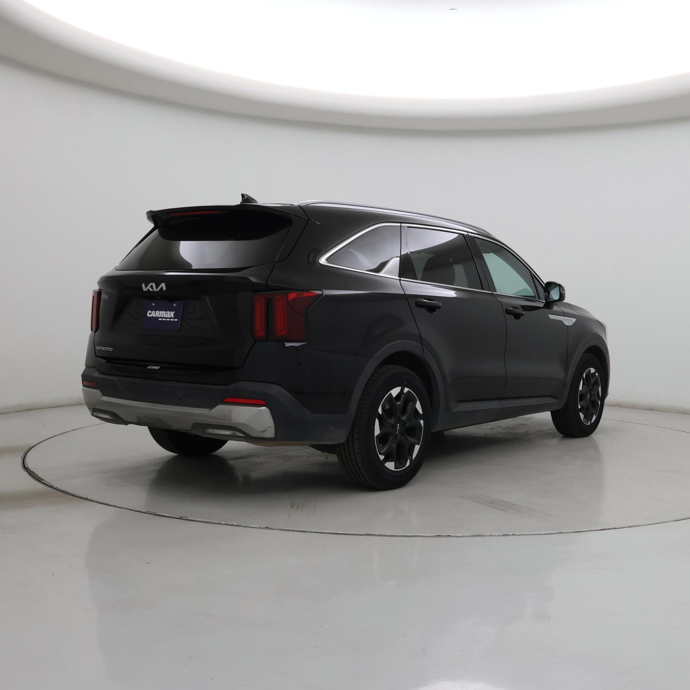 Thumbnail: 2024 Kia Sorento - 8