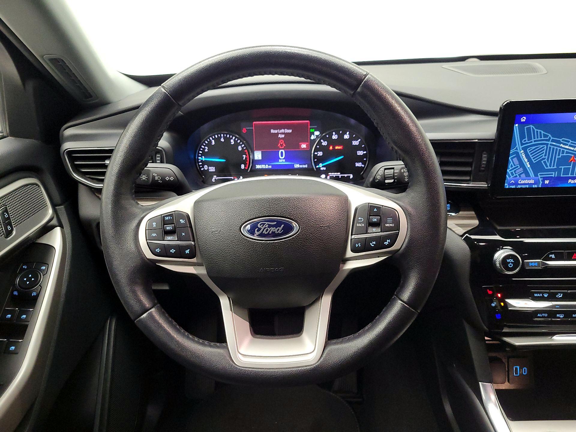 Thumbnail: 2023 Ford Explorer - 10