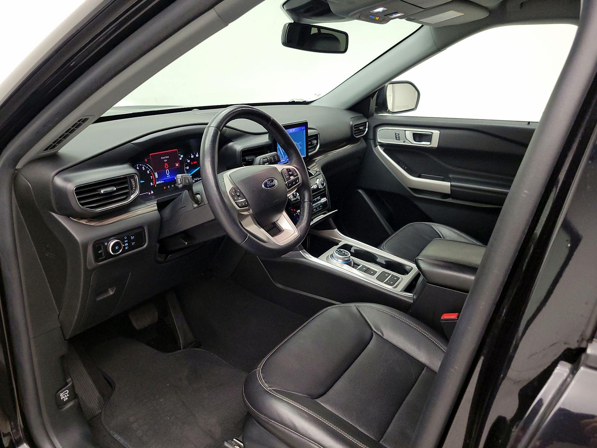 Thumbnail: 2023 Ford Explorer - 11