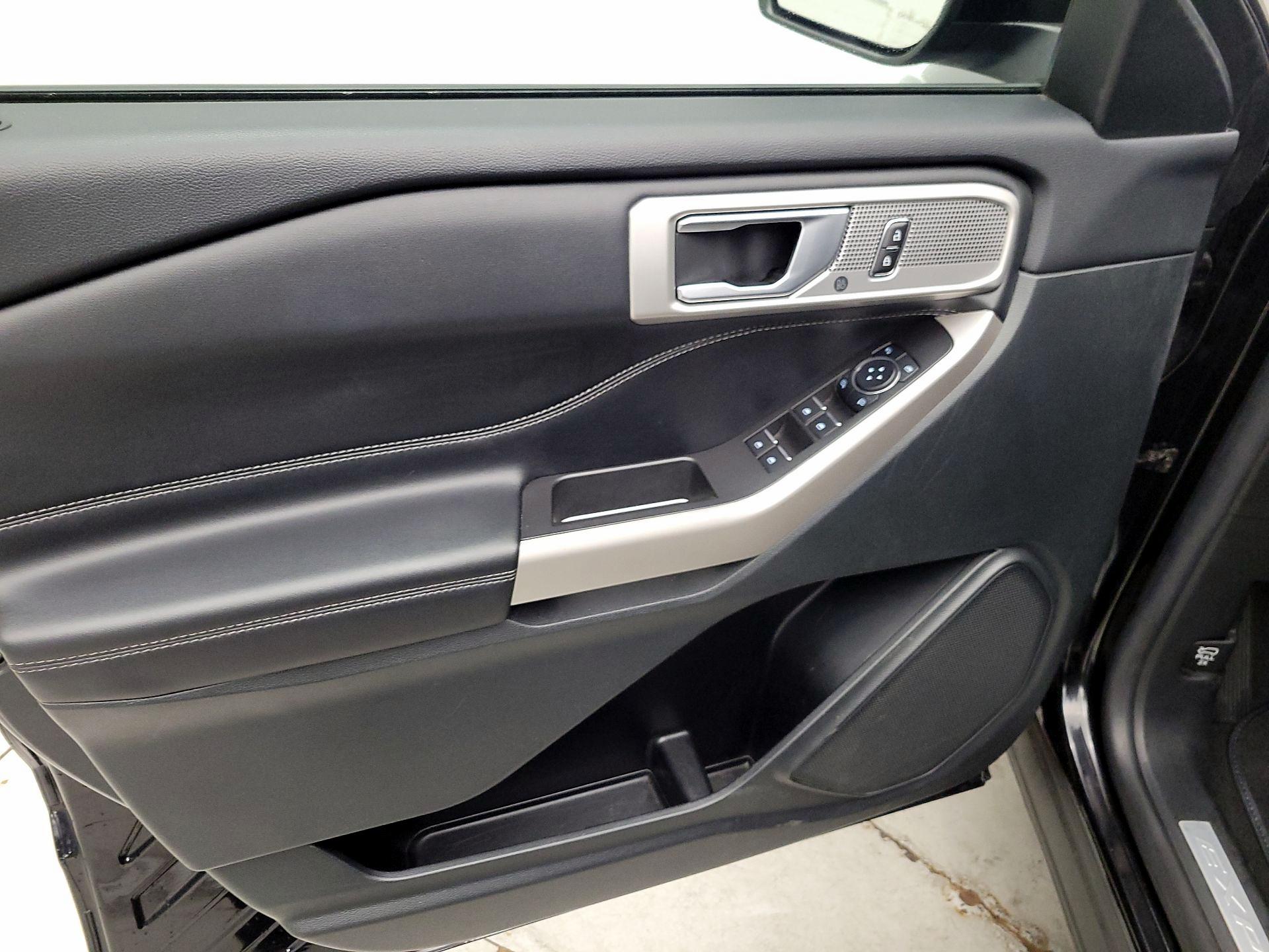 Thumbnail: 2023 Ford Explorer - 12