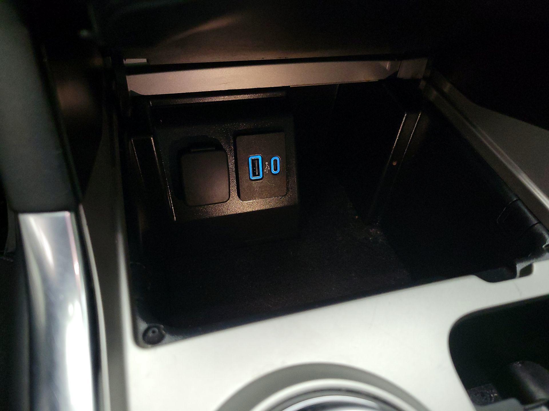 Thumbnail: 2023 Ford Explorer - 19