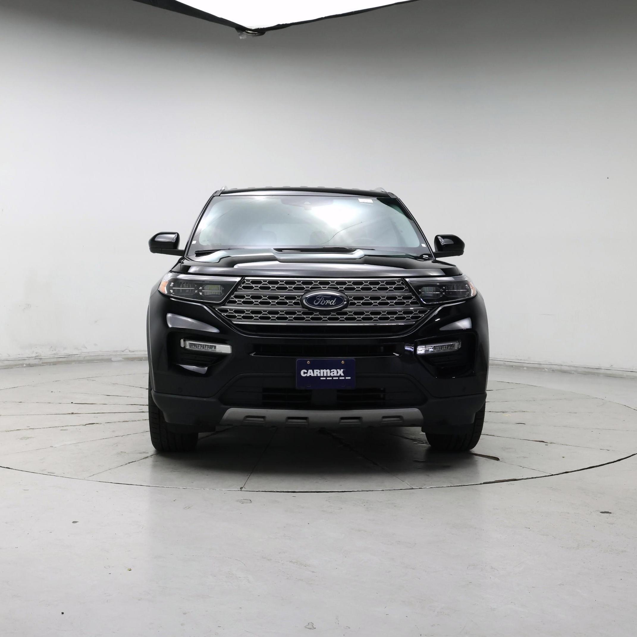 Thumbnail: 2023 Ford Explorer - 5