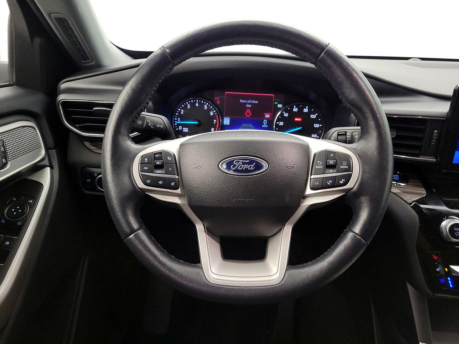 Thumbnail: 2023 Ford Explorer - 10