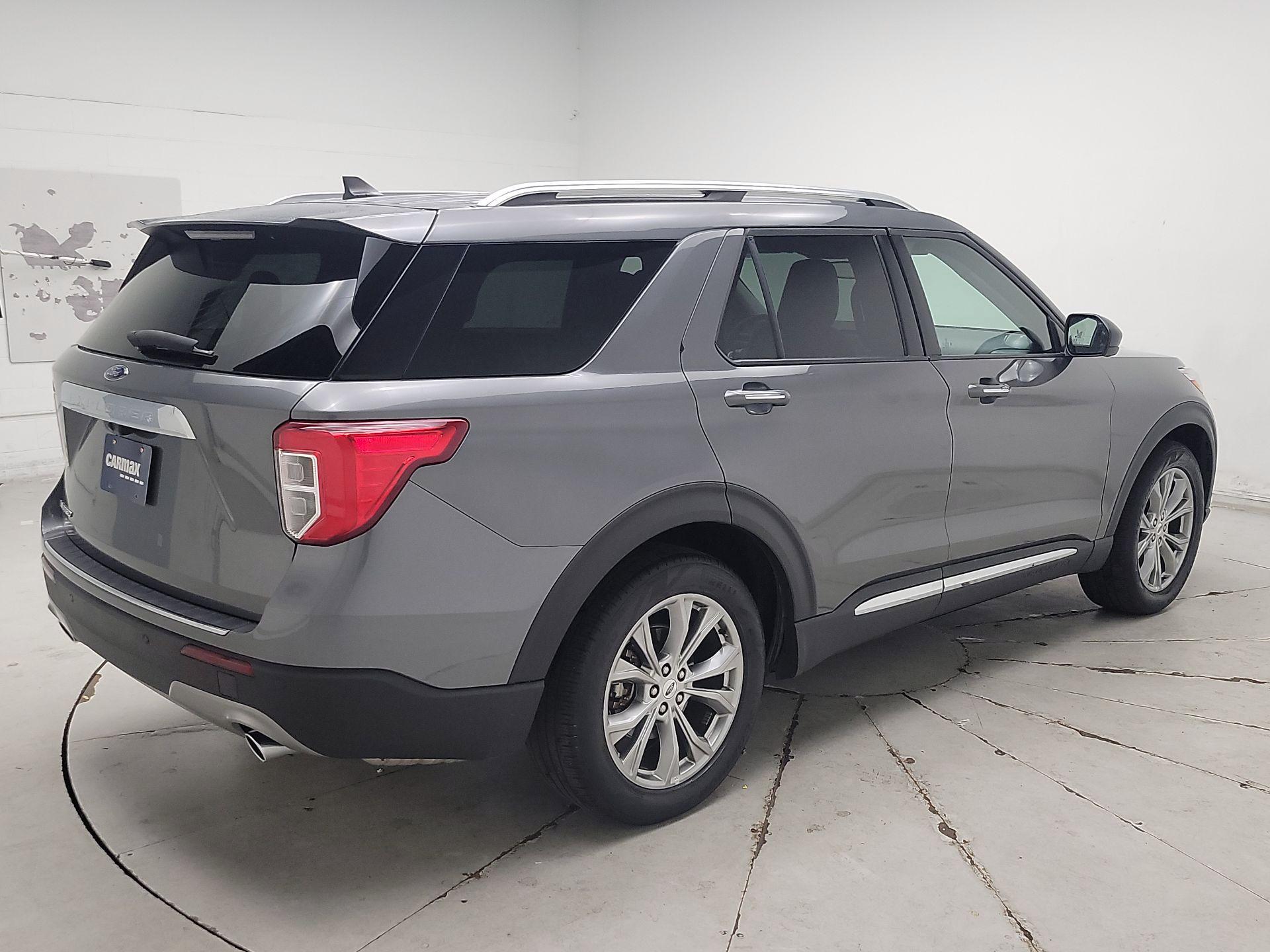Thumbnail: 2023 Ford Explorer - 5
