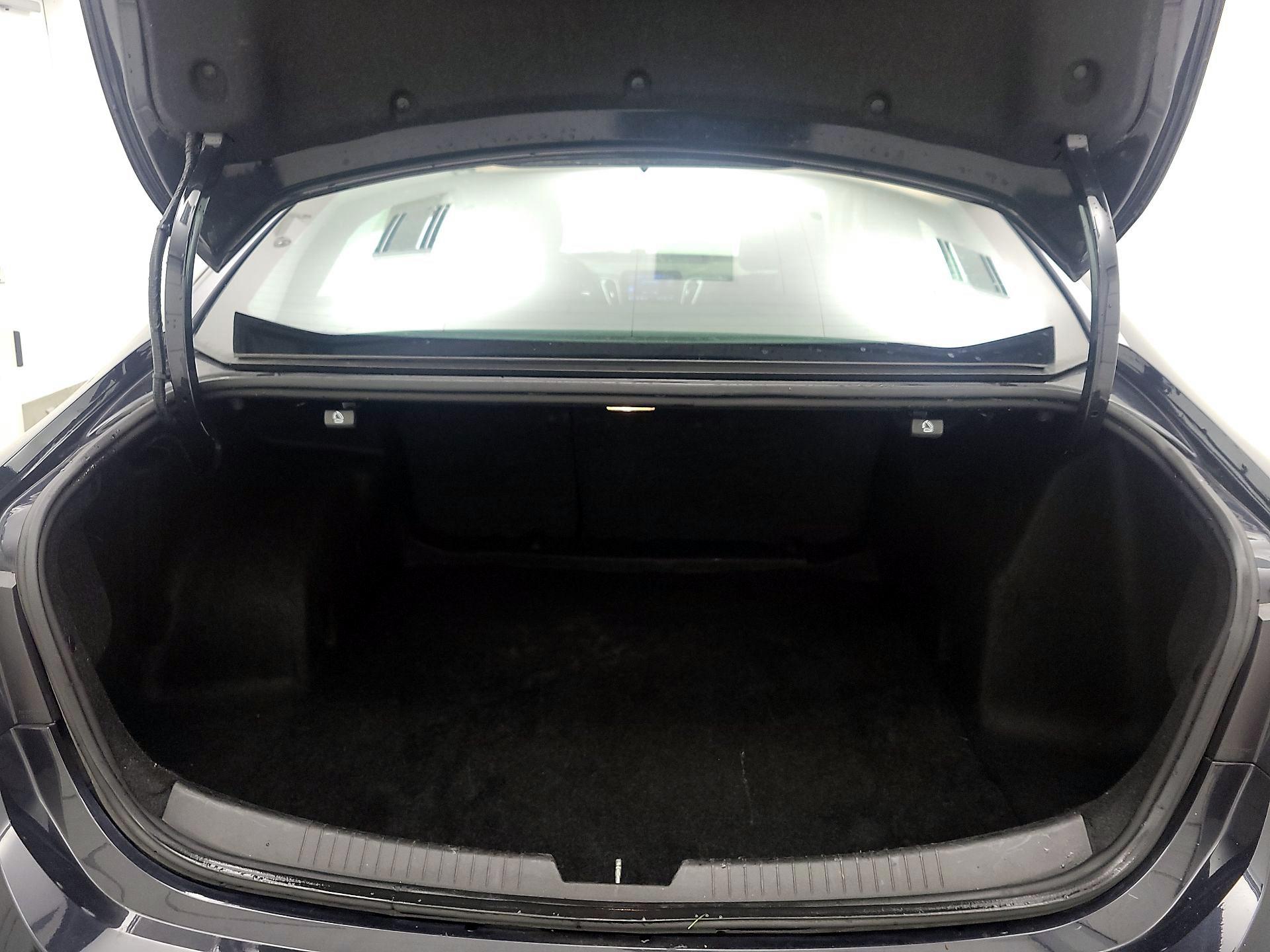 Thumbnail: 2023 Chevrolet Malibu - 20