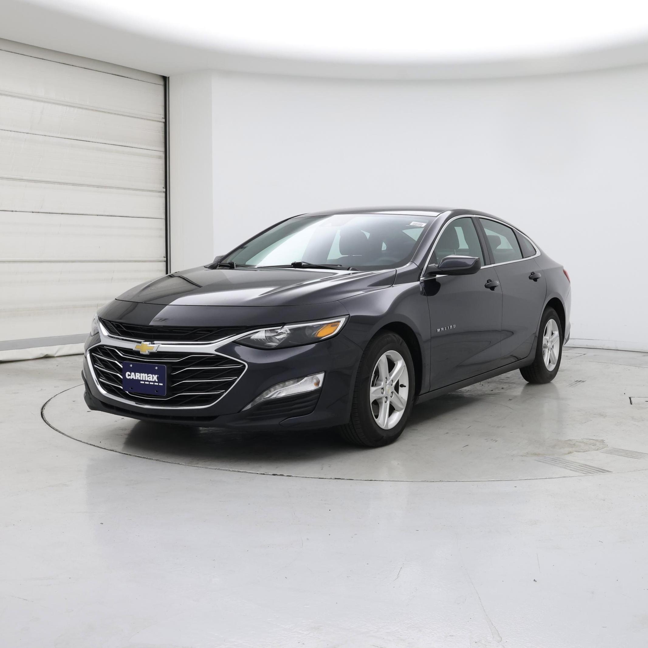 Thumbnail: 2023 Chevrolet Malibu - 4