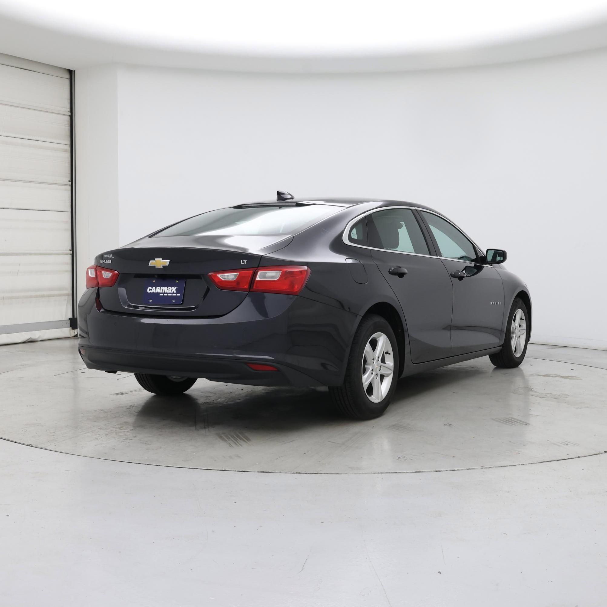 Thumbnail: 2023 Chevrolet Malibu - 8