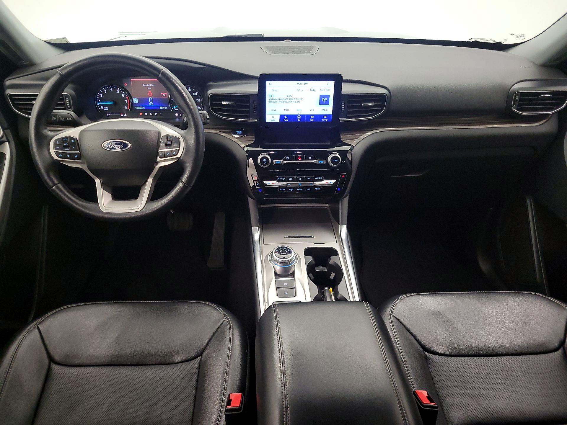 Thumbnail: 2023 Ford Explorer - 9