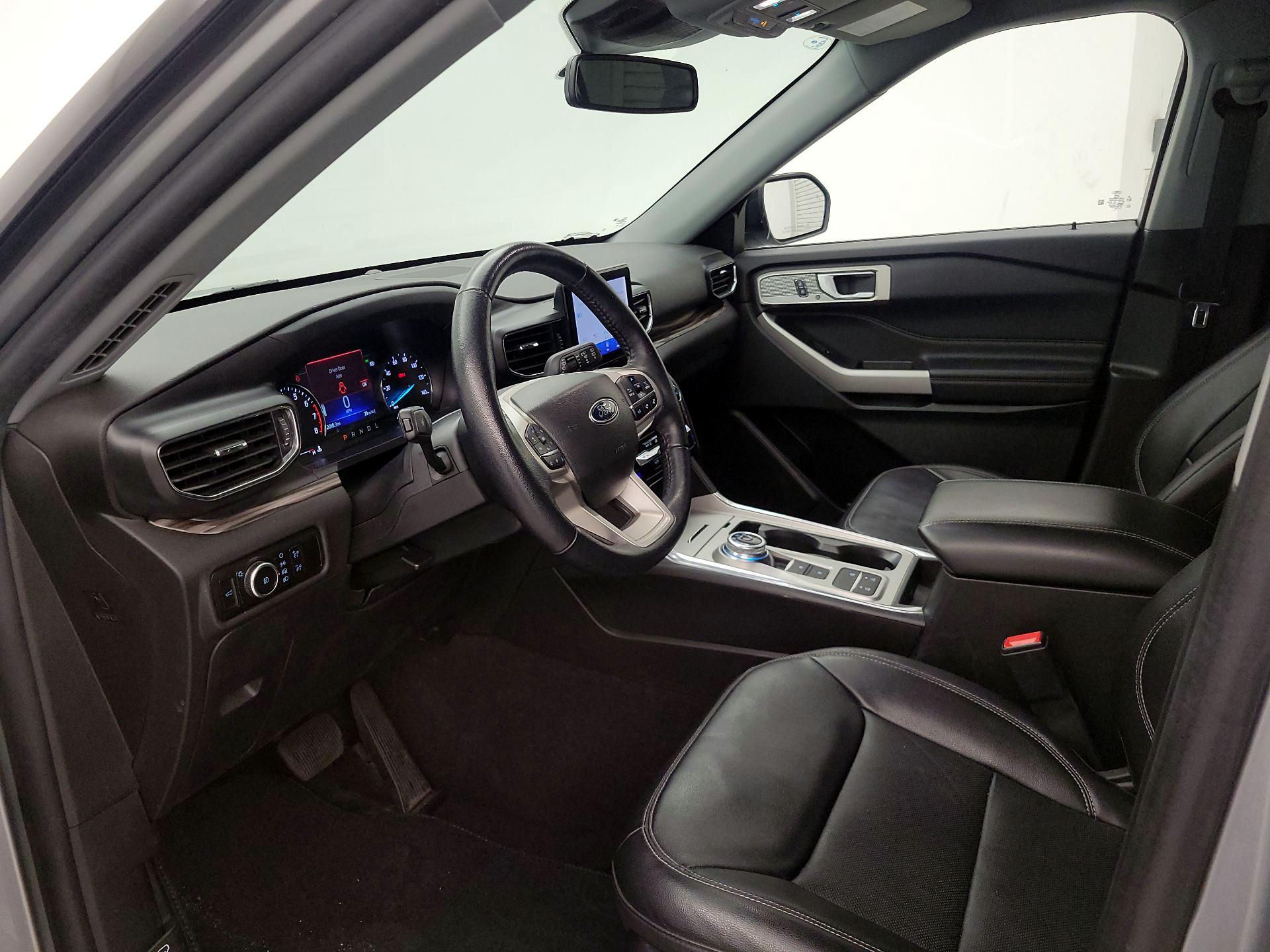 Thumbnail: 2023 Ford Explorer - 11