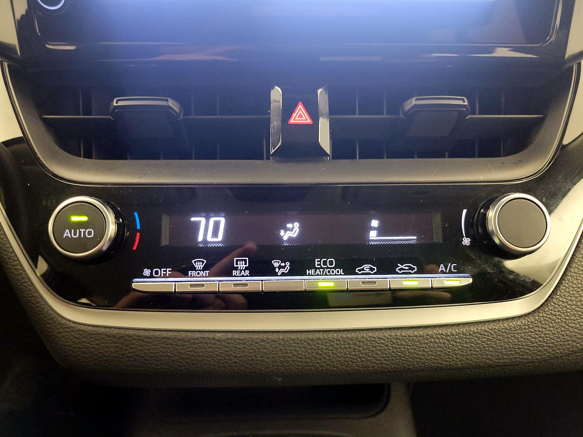 Thumbnail: 2024 Toyota Corolla - 16