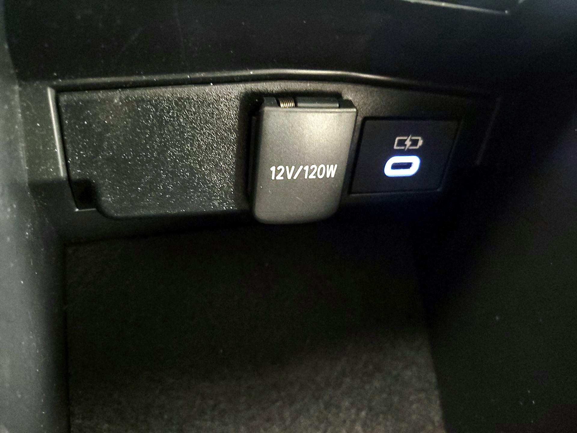 Thumbnail: 2024 Toyota Corolla - 18