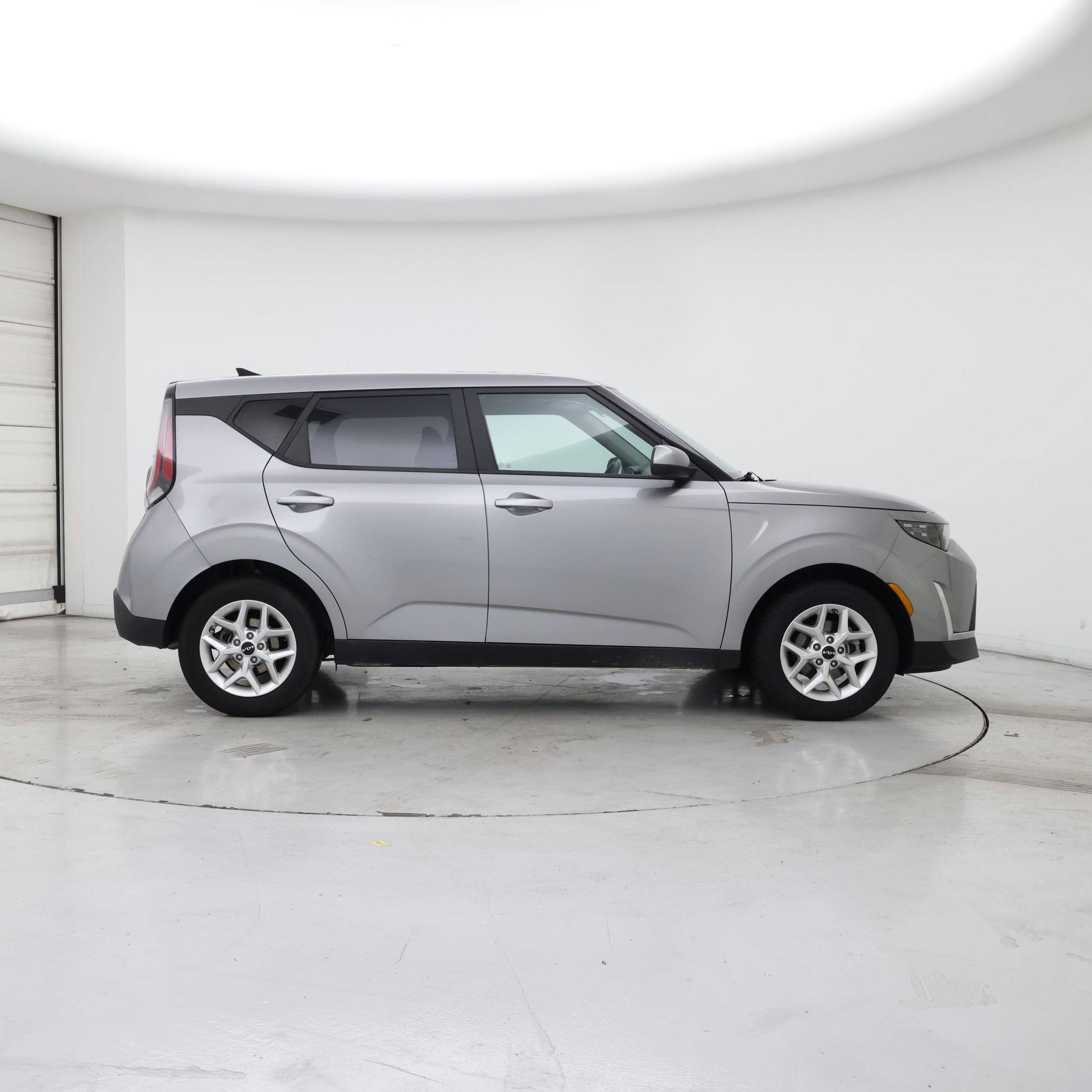 Thumbnail: 2024 Kia Soul - 7