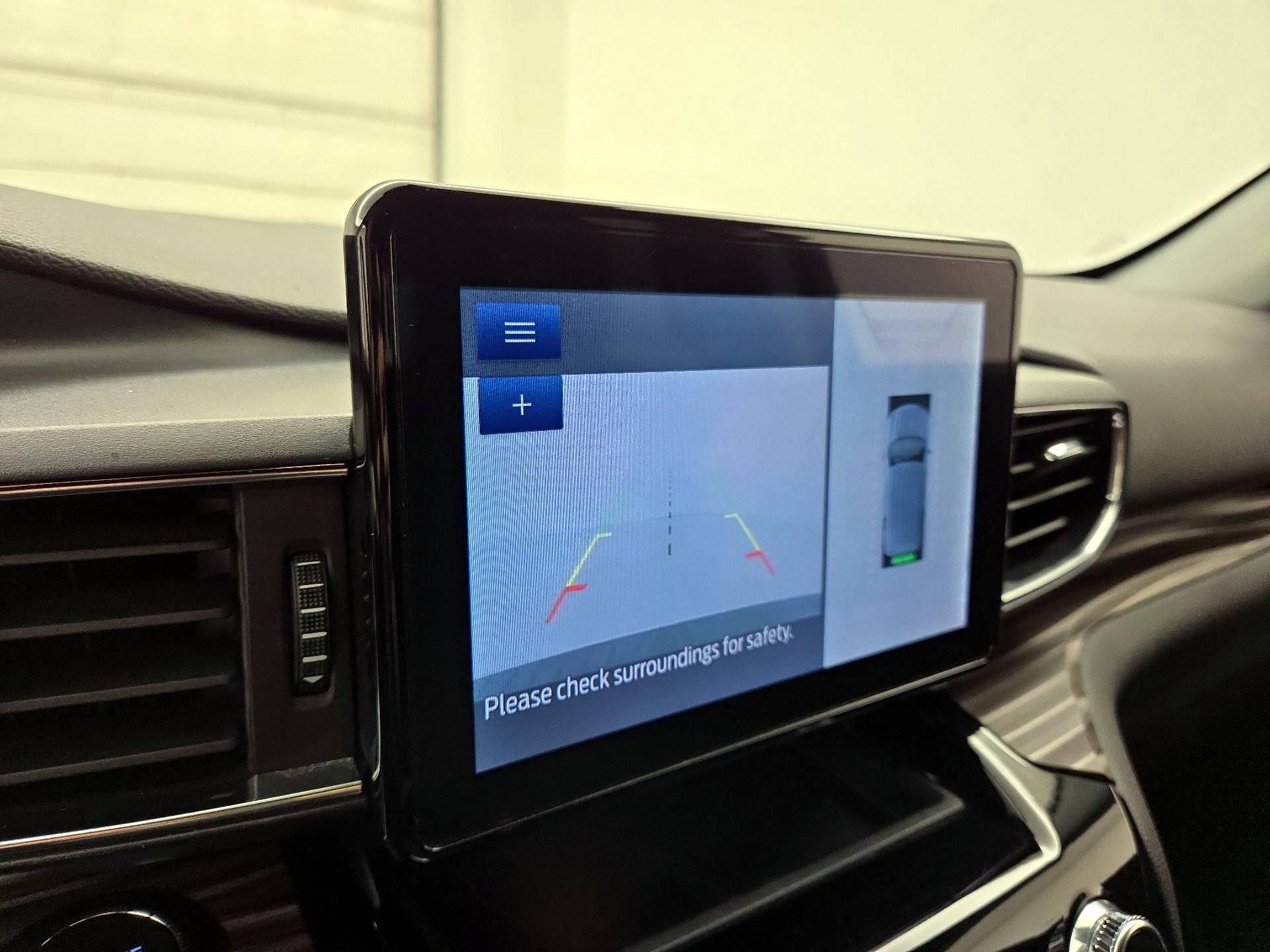 Thumbnail: 2023 Ford Explorer - 15