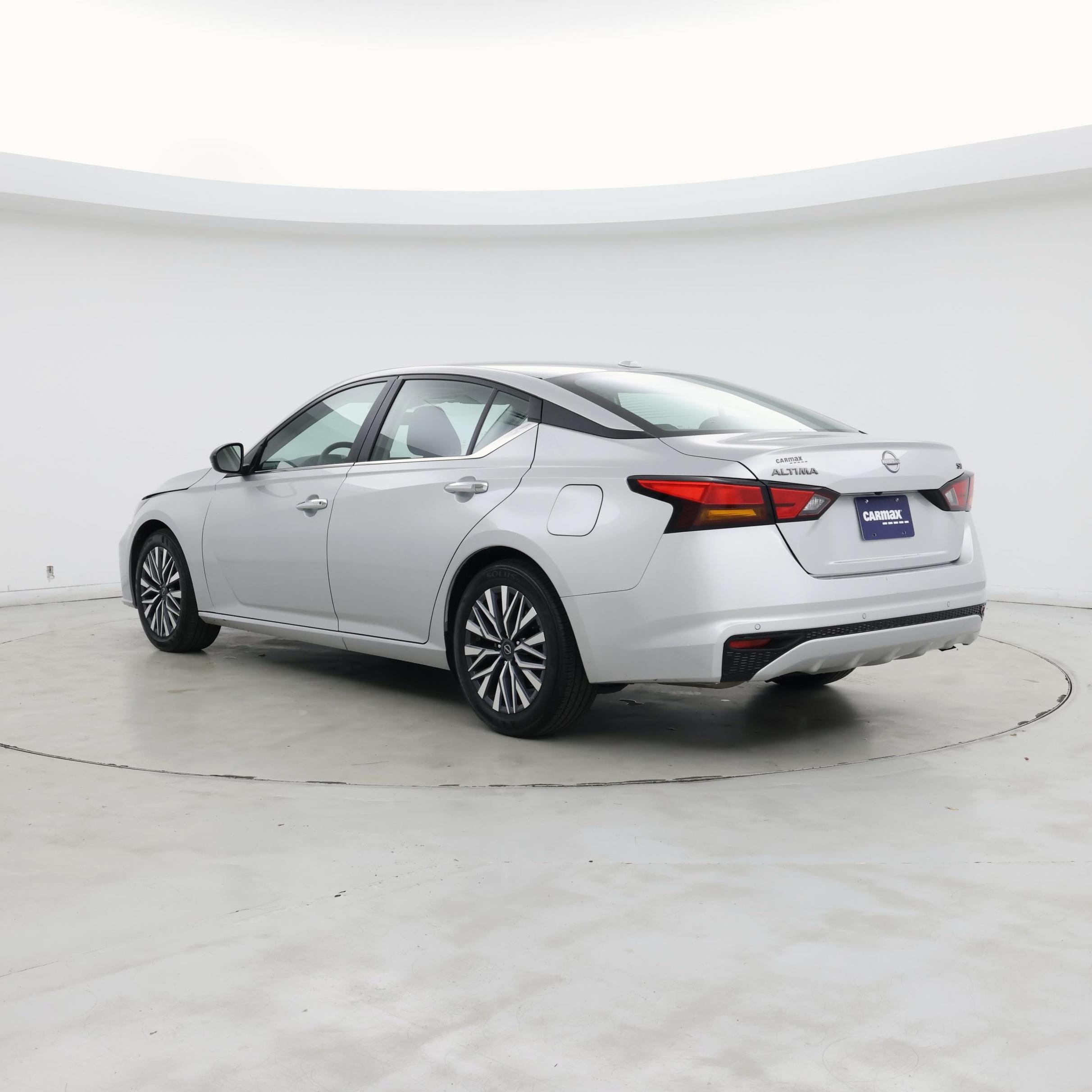 Thumbnail: 2024 Nissan Altima - 2