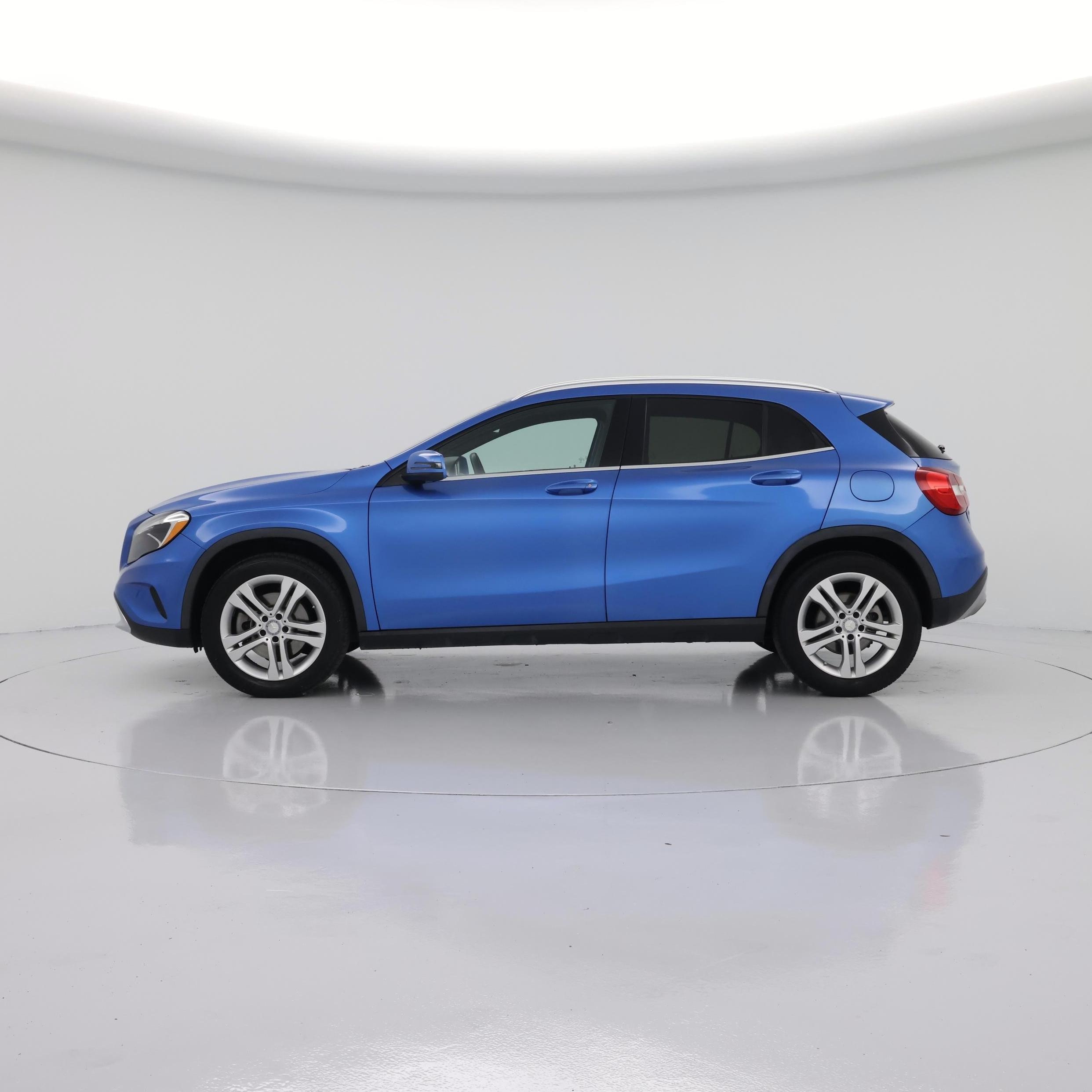 Thumbnail: 2016 Mercedes-Benz GLA - 3