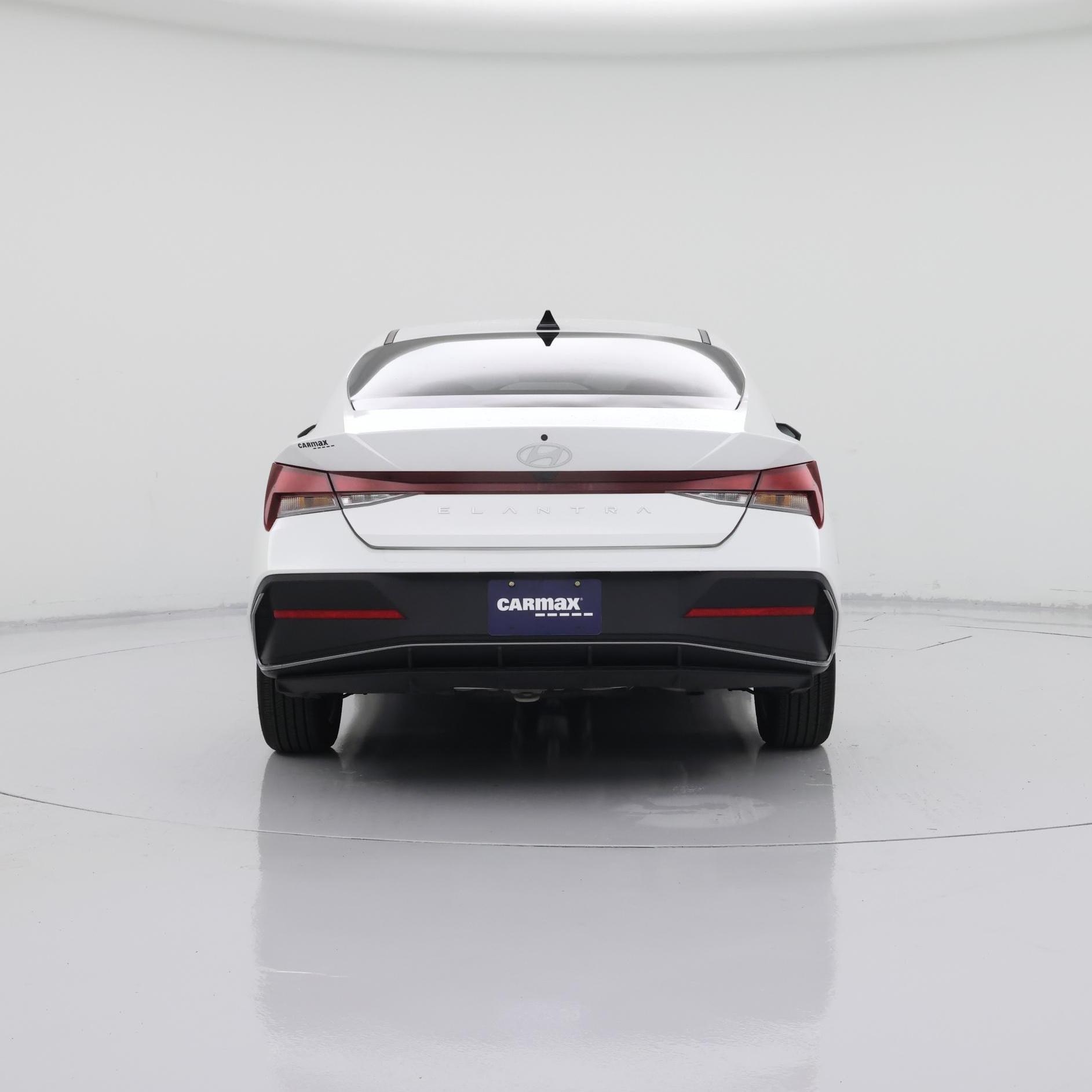 Thumbnail: 2024 Hyundai Elantra - 6