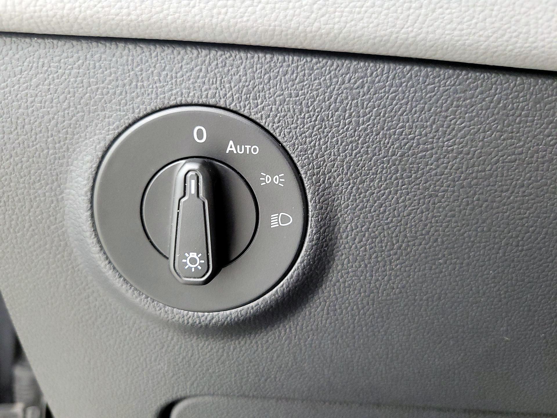 Thumbnail: 2024 Volkswagen Taos - 13