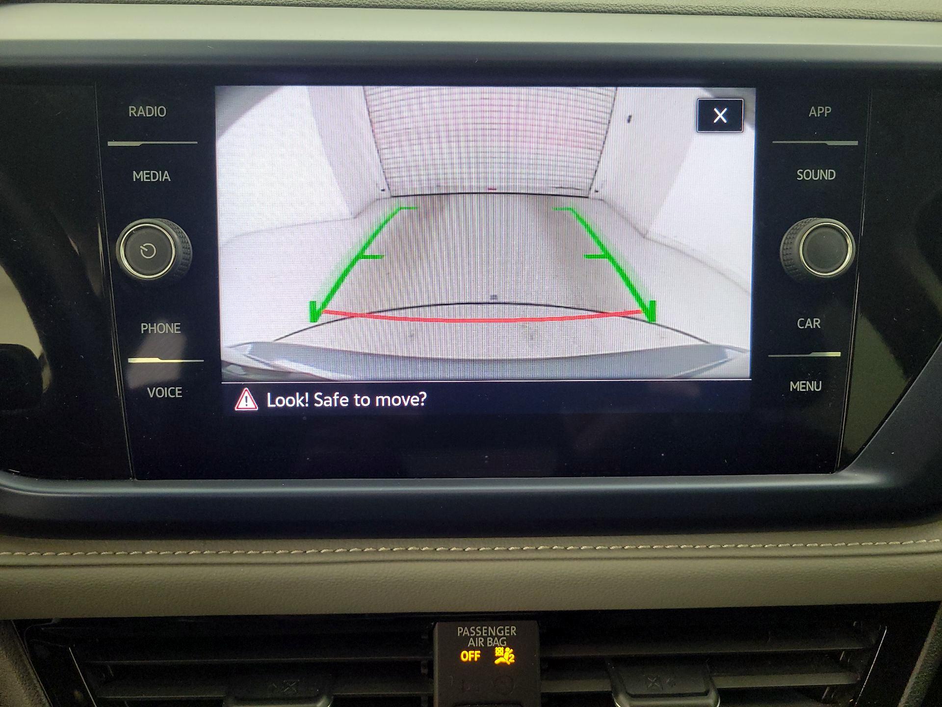 Thumbnail: 2024 Volkswagen Taos - 14