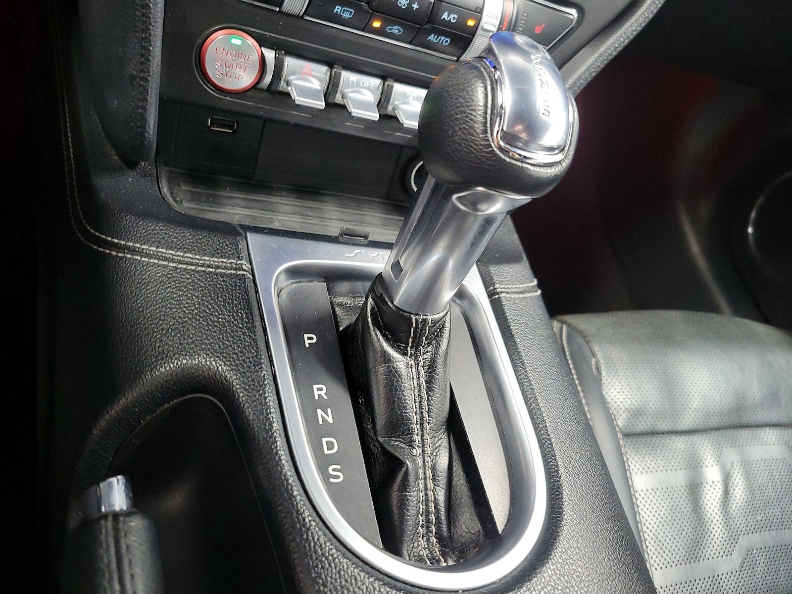 2023 Ford Mustang EcoBoost Premium - Photo 16