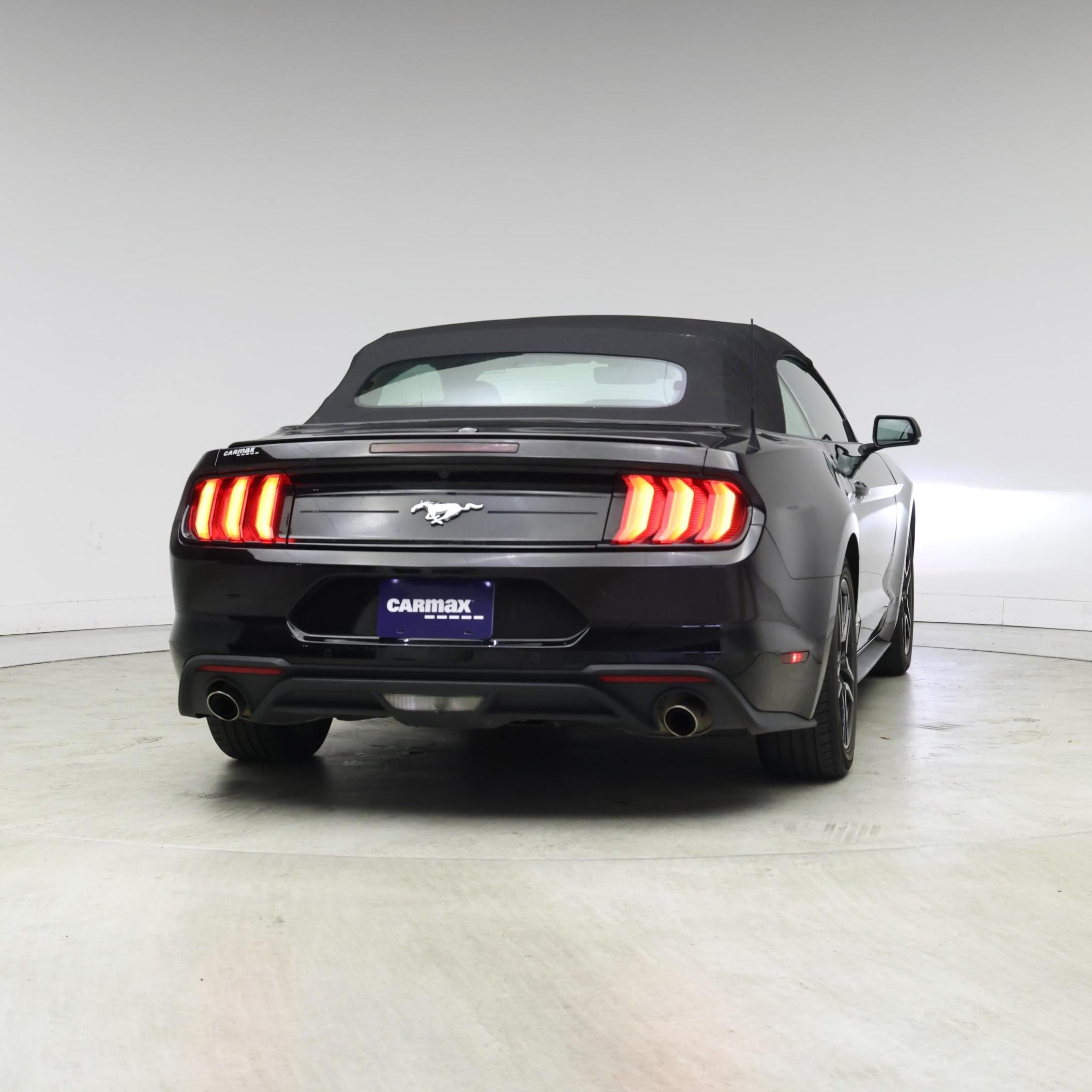Thumbnail: 2023 Ford Mustang - 6