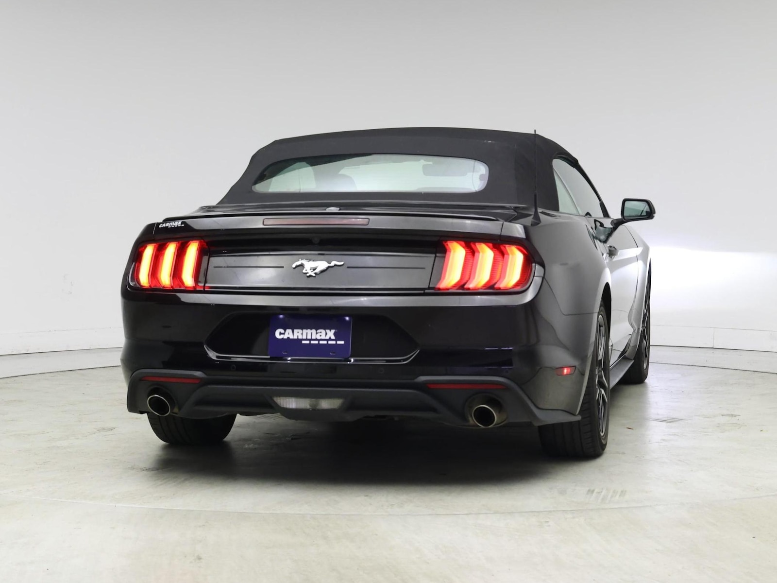 2023 Ford Mustang EcoBoost Premium - Photo 7