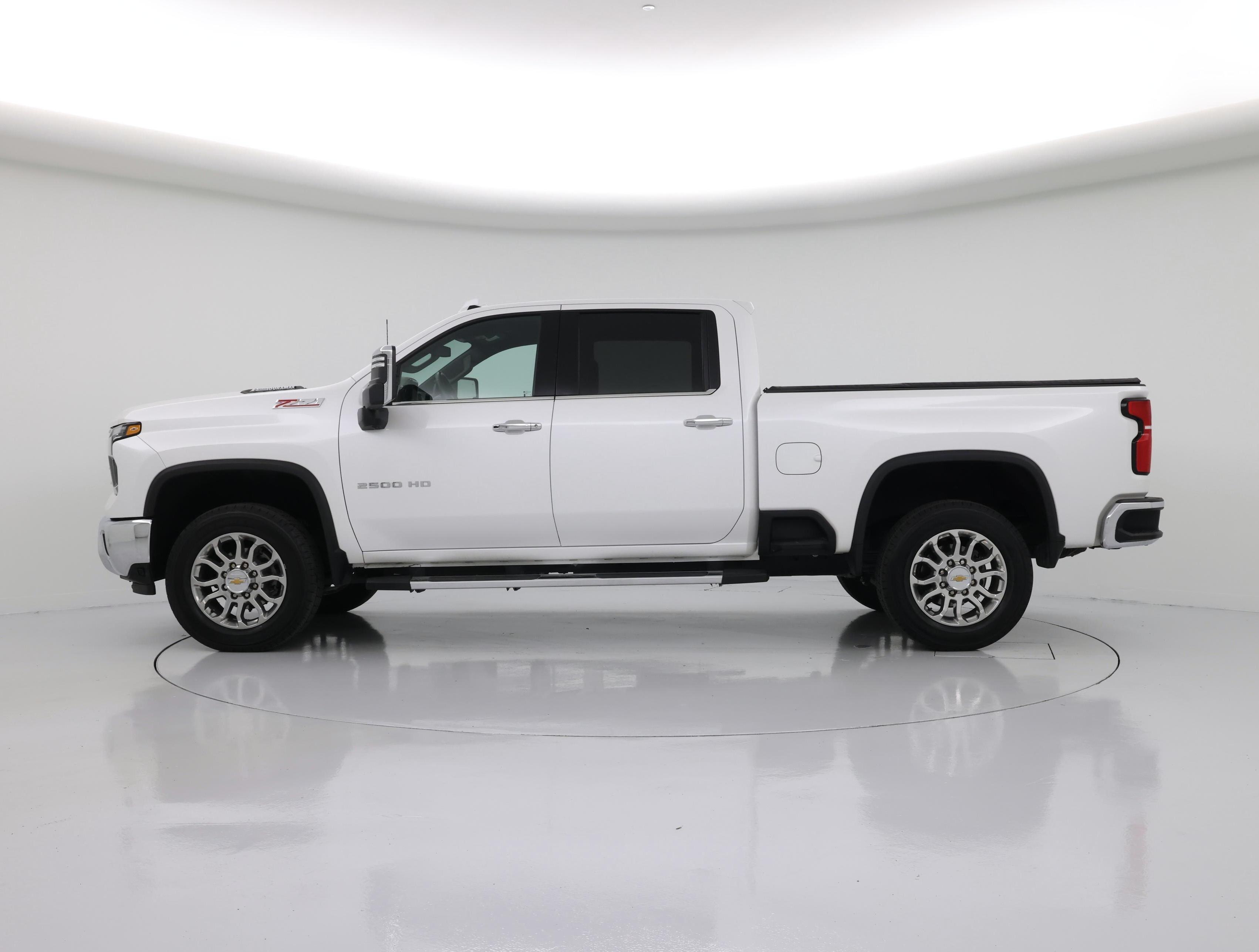 Thumbnail: 2024 Chevrolet Silverado 2500 - 3