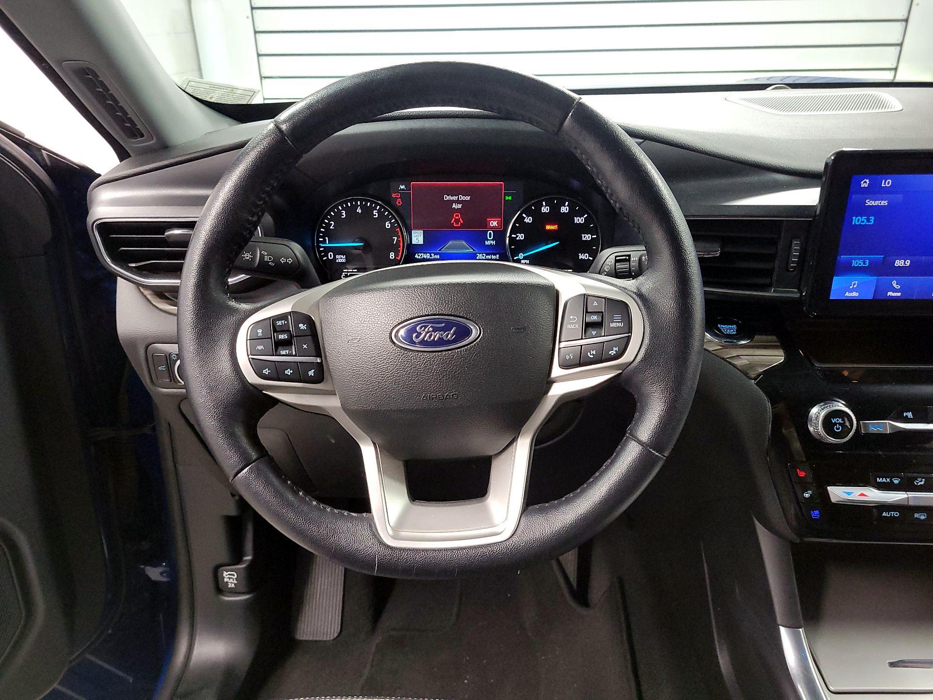 Thumbnail: 2023 Ford Explorer - 10