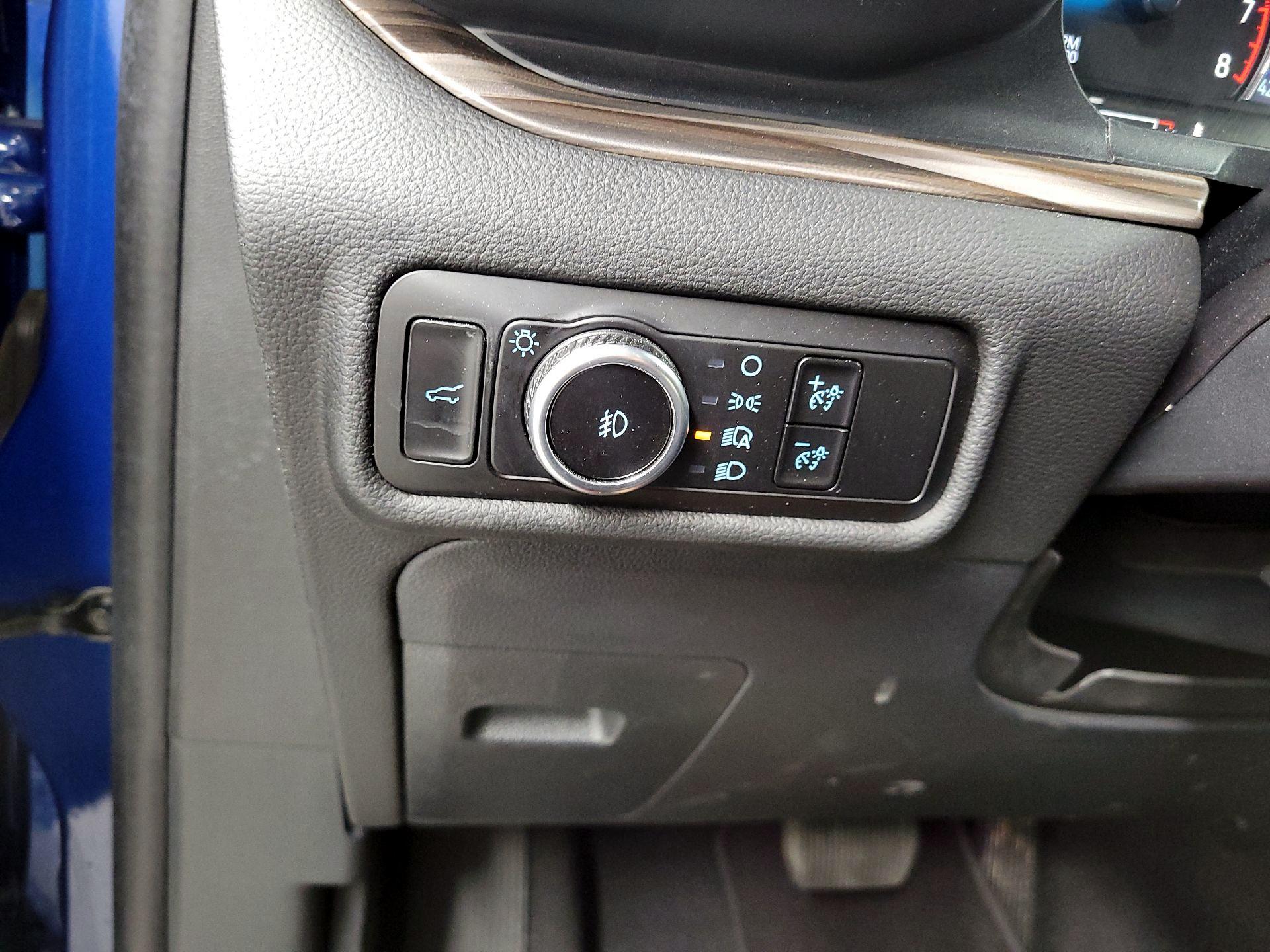 Thumbnail: 2023 Ford Explorer - 13