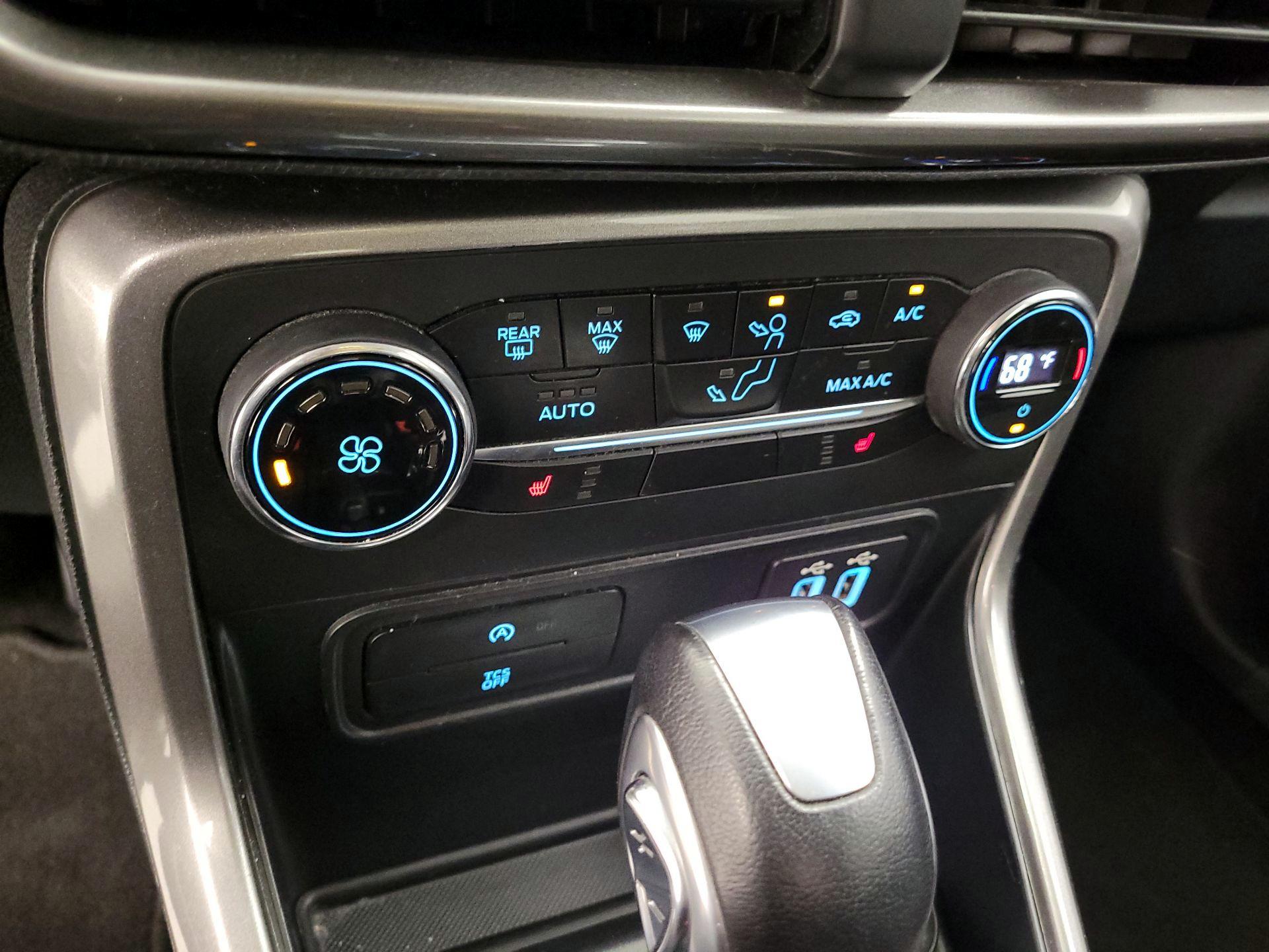 Thumbnail: 2020 Ford EcoSport - 14