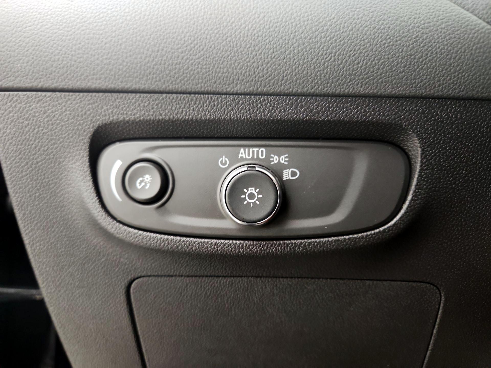 Thumbnail: 2025 Buick Encore GX - 13