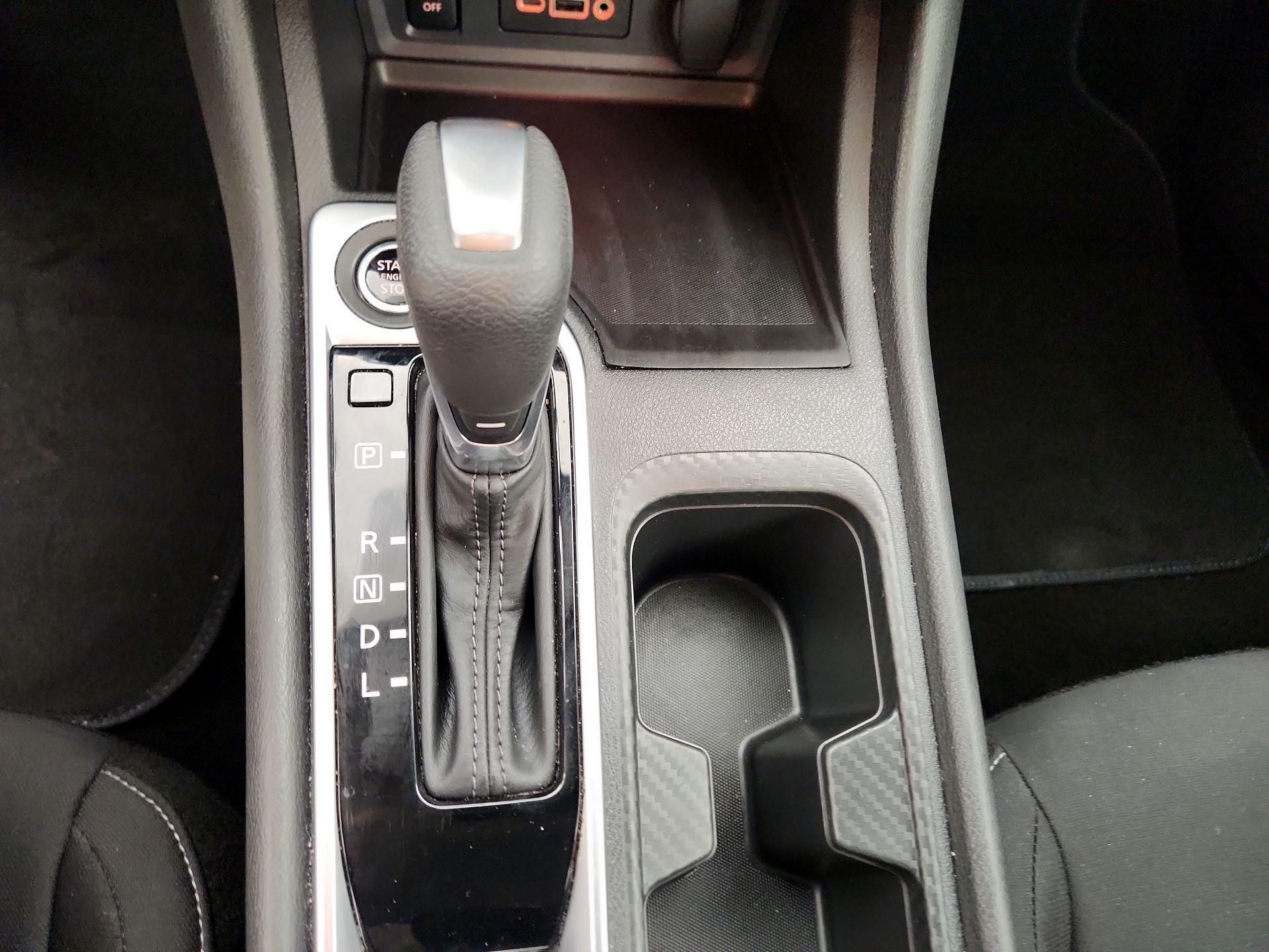 Thumbnail: 2024 Nissan Sentra - 17