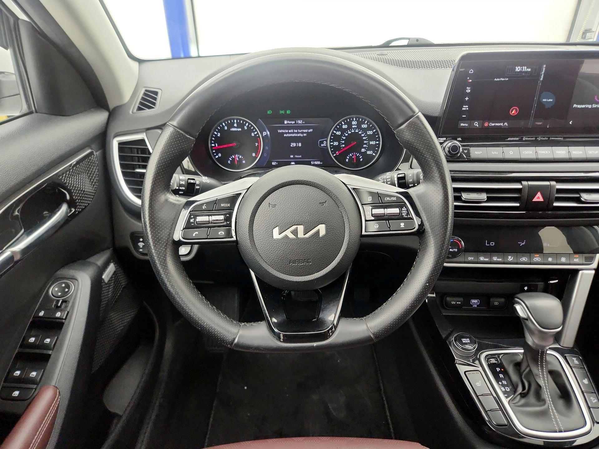 Thumbnail: 2022 Kia Seltos - 10