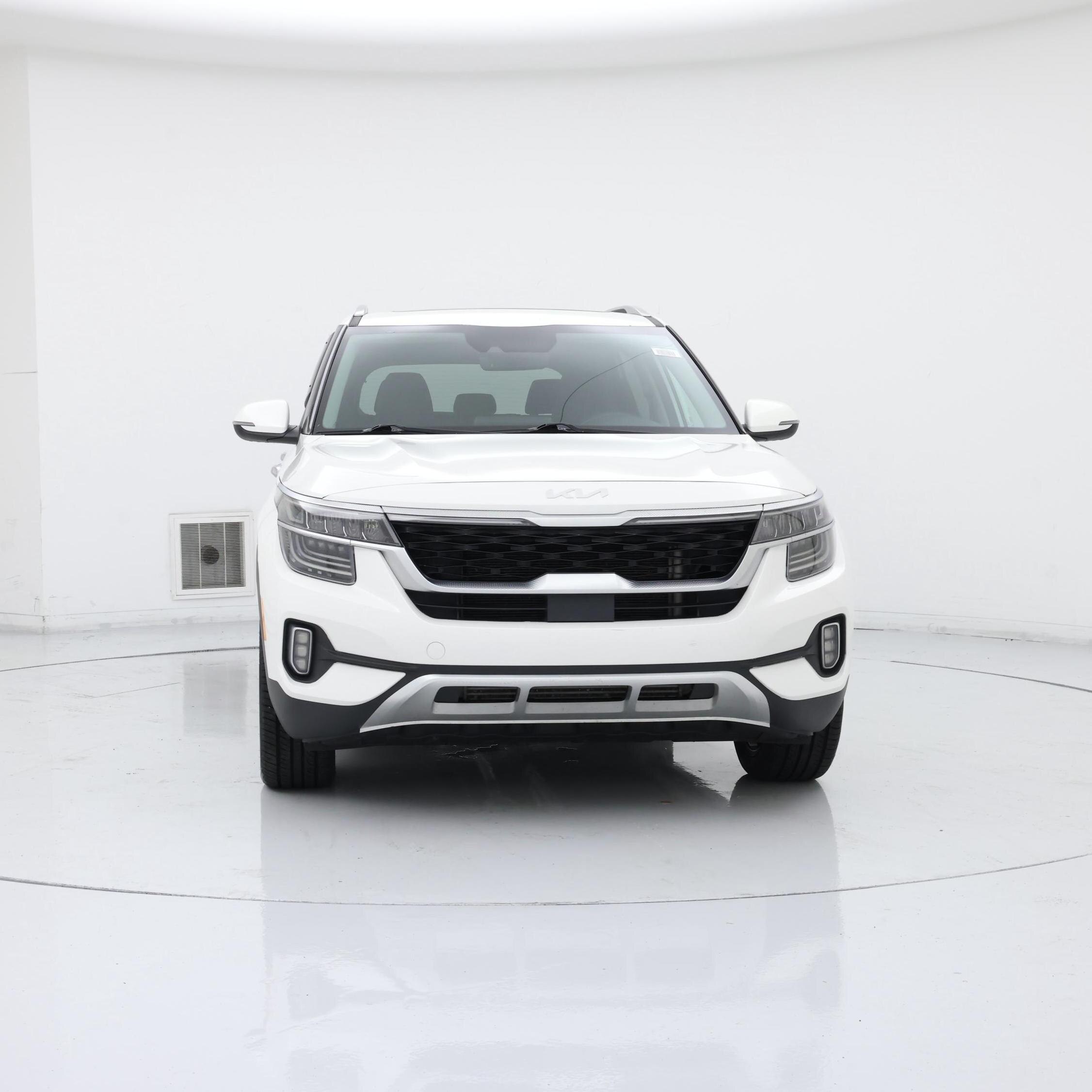 Thumbnail: 2022 Kia Seltos - 5