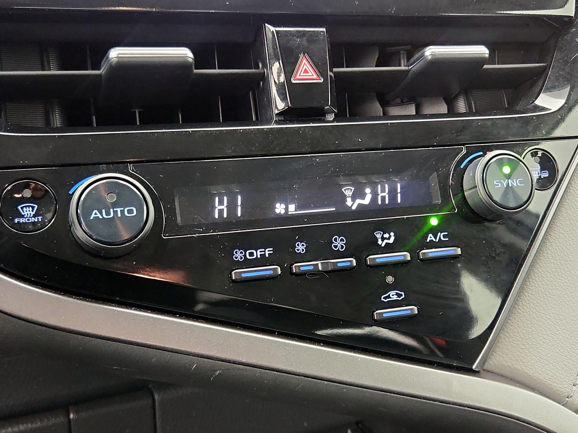 Thumbnail: 2023 Toyota Camry - 16