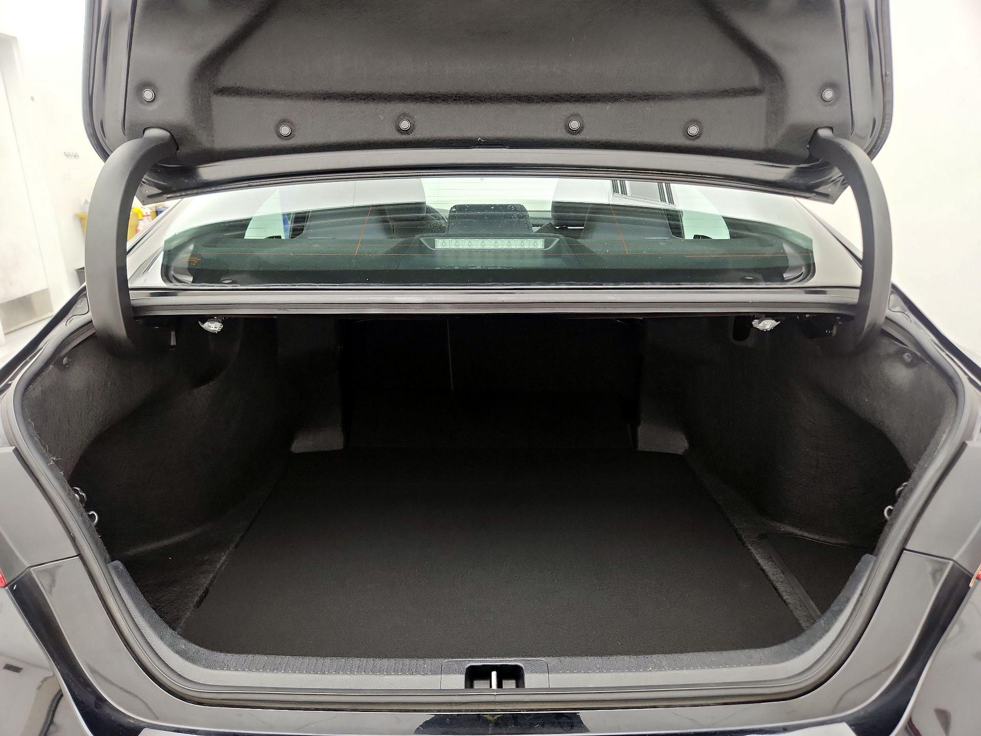 Thumbnail: 2023 Toyota Camry - 20