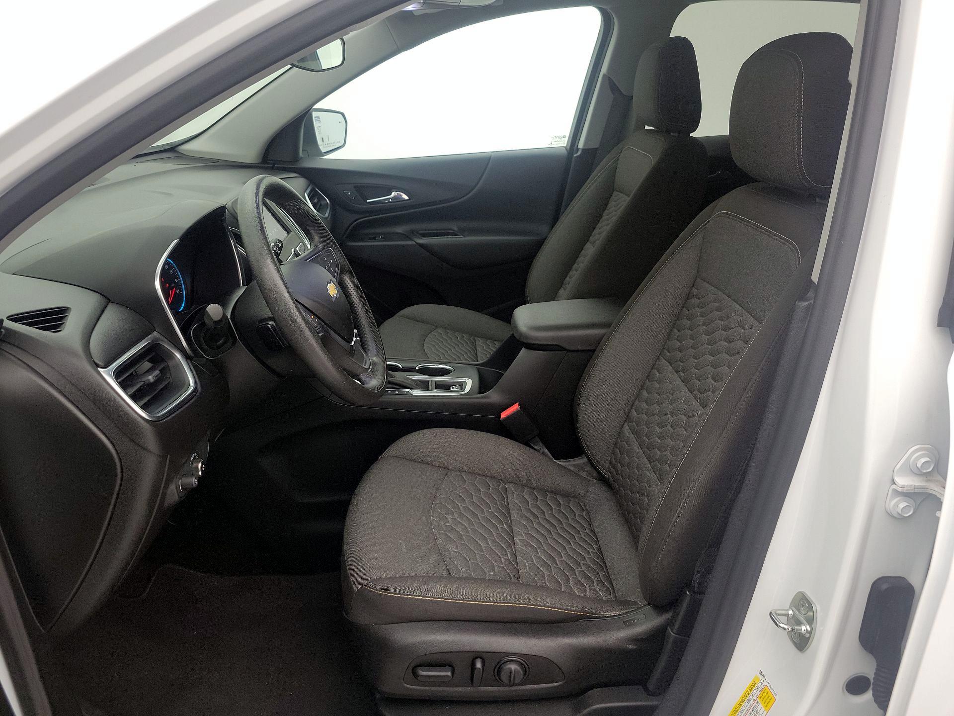 Thumbnail: 2020 Chevrolet Equinox - 11